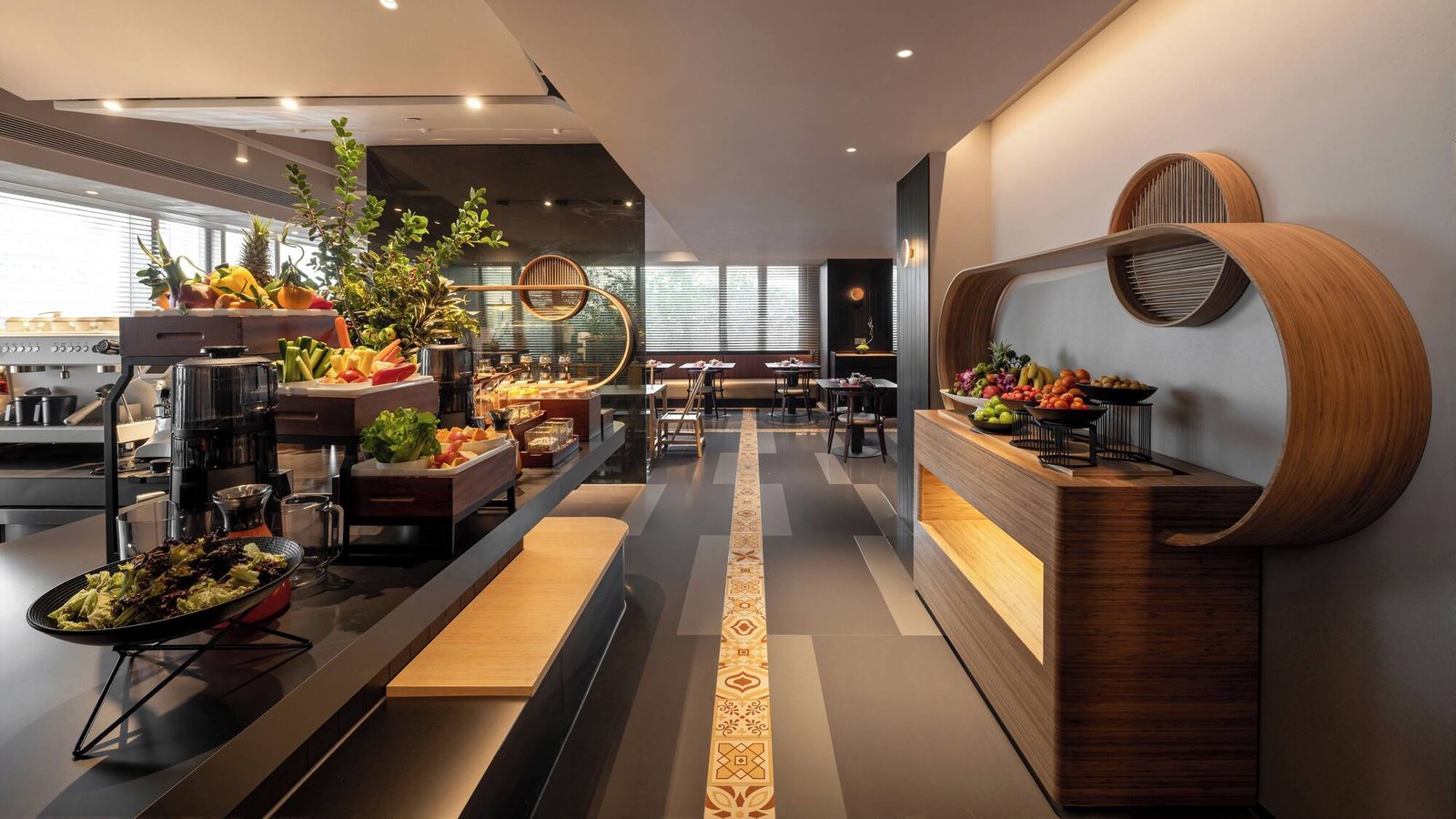 Park Inn by Radisson Chengdu — vibe