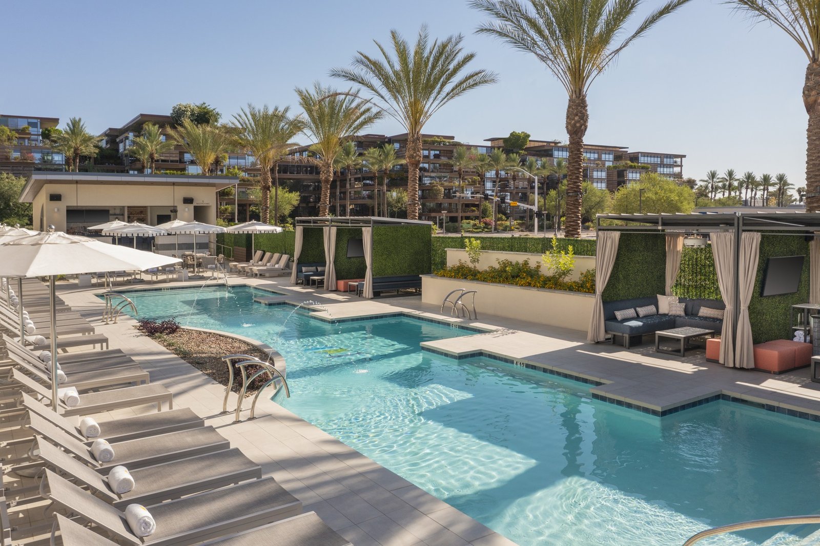 Caesars Republic Scottsdale, a Hilton Hotel