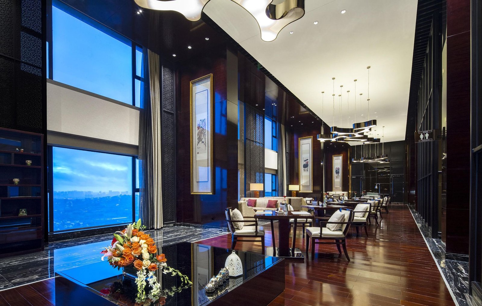 Crowne Plaza Panda Garden — eat & drink
