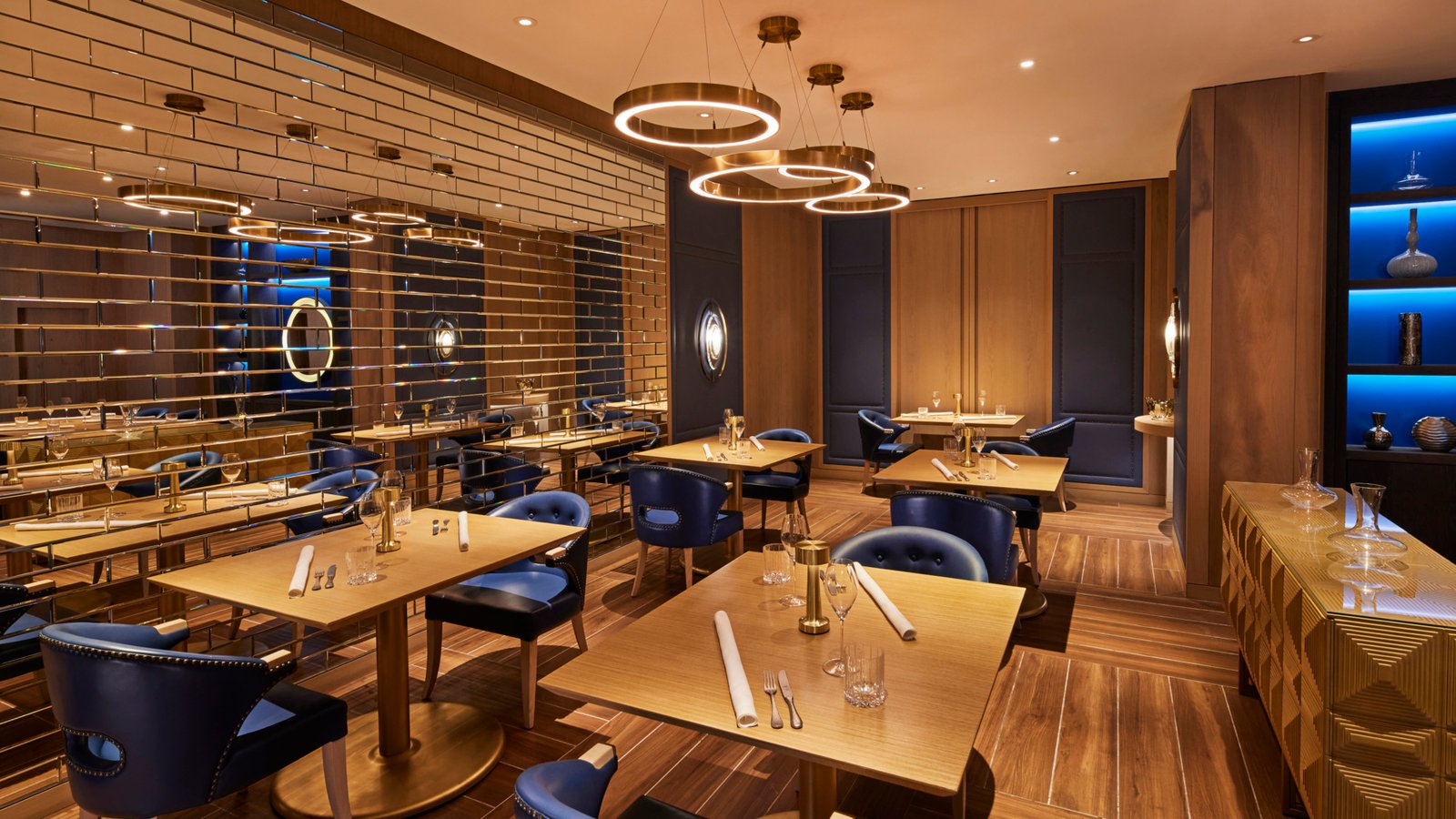 Carillon Miami Wellness Resort, at the table