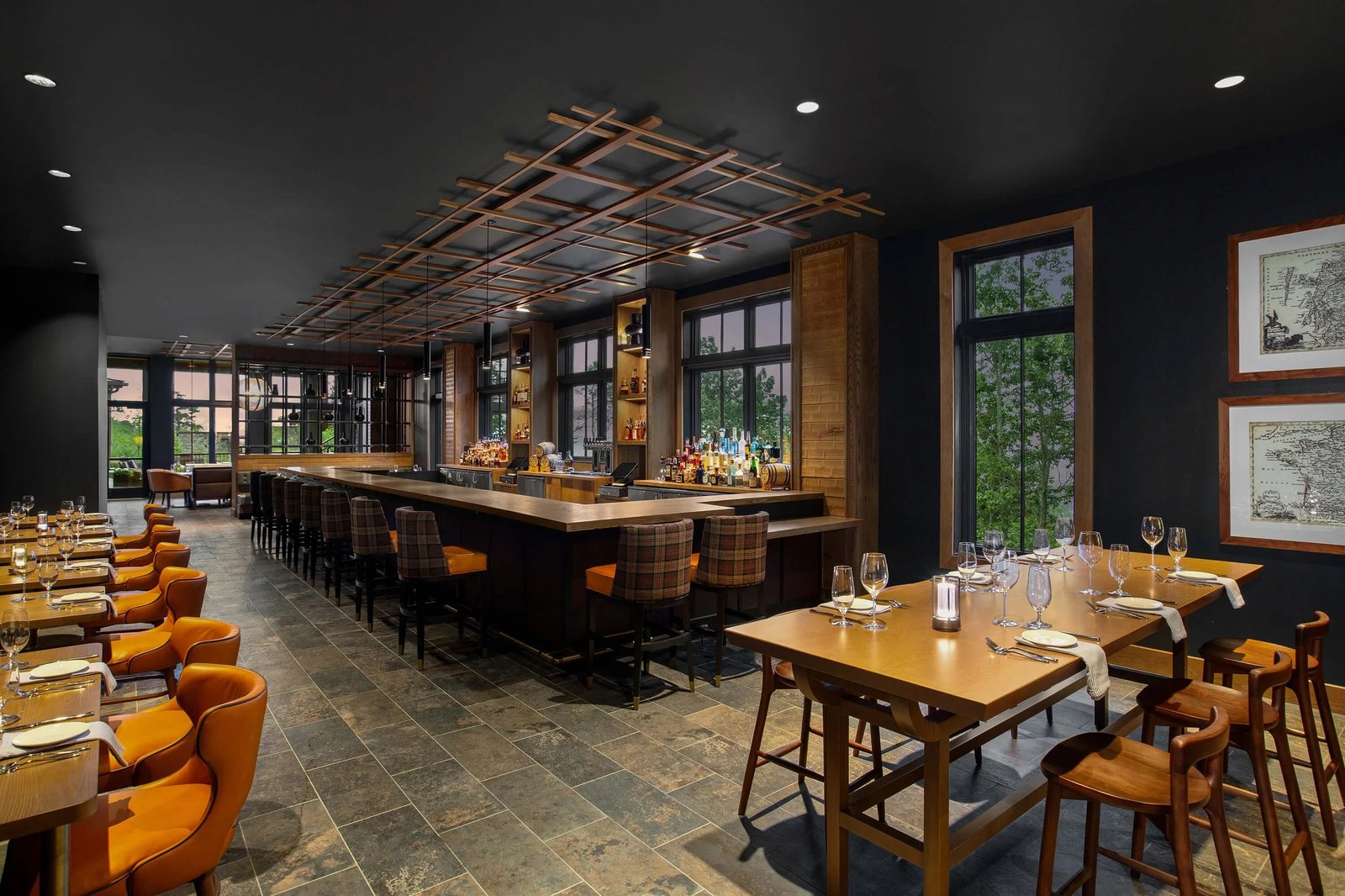 Cloudland at McLemore Resort Lookout Mountain, Curio by Hilton, at the table