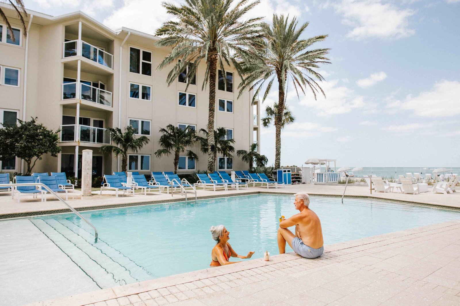 Edgewater Beach Hotel, the pool