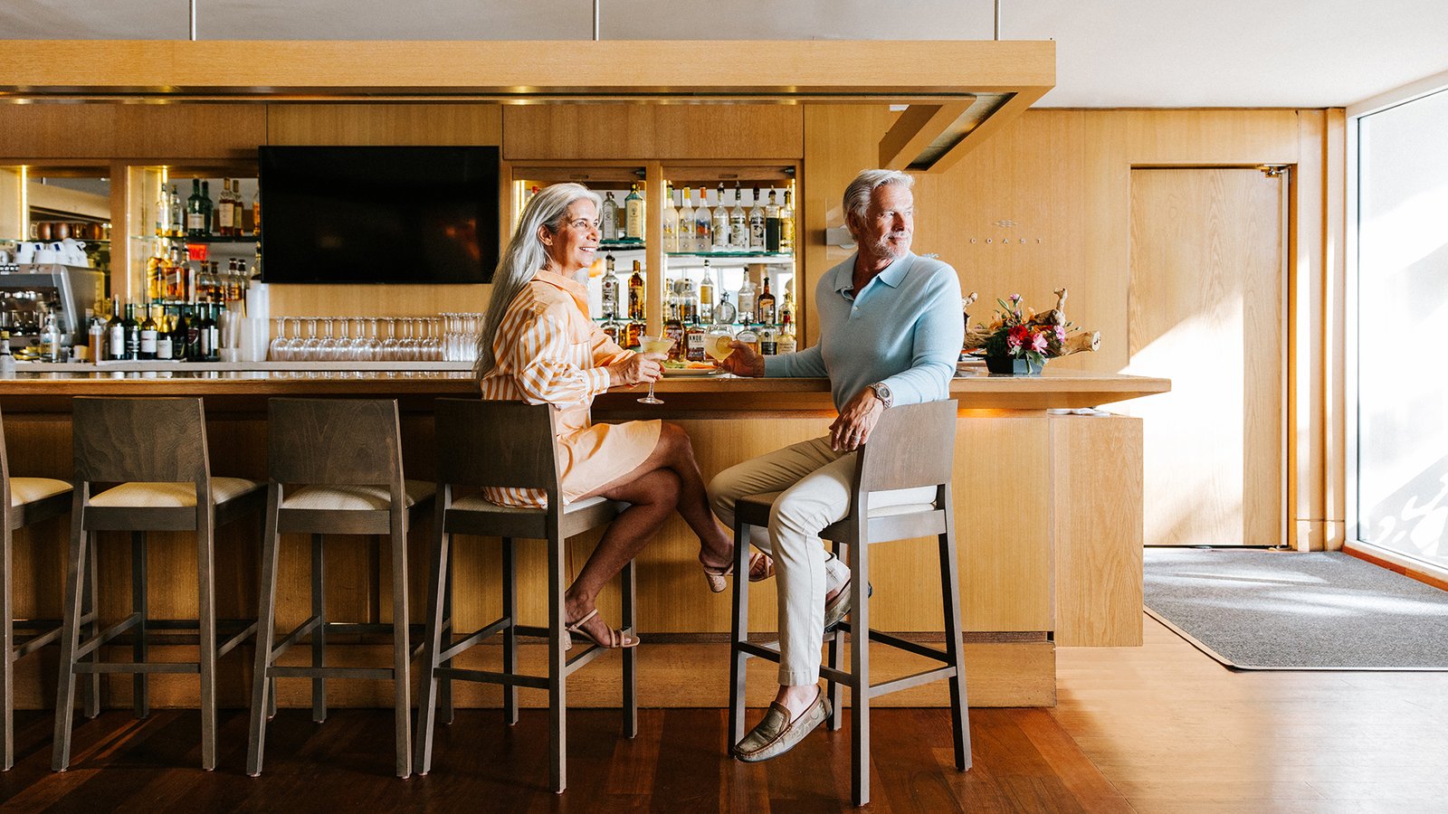 Edgewater Beach Hotel, at the table