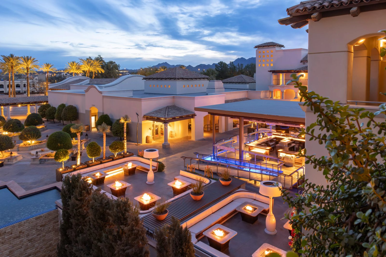Fairmont Scottsdale Princess, at the table