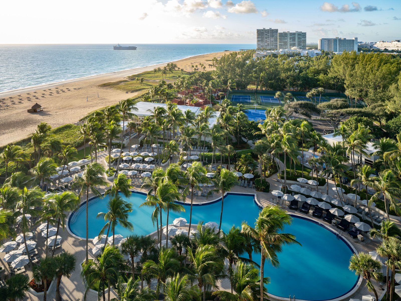 Fort Lauderdale Marriott Harbor Beach Resort & Spa