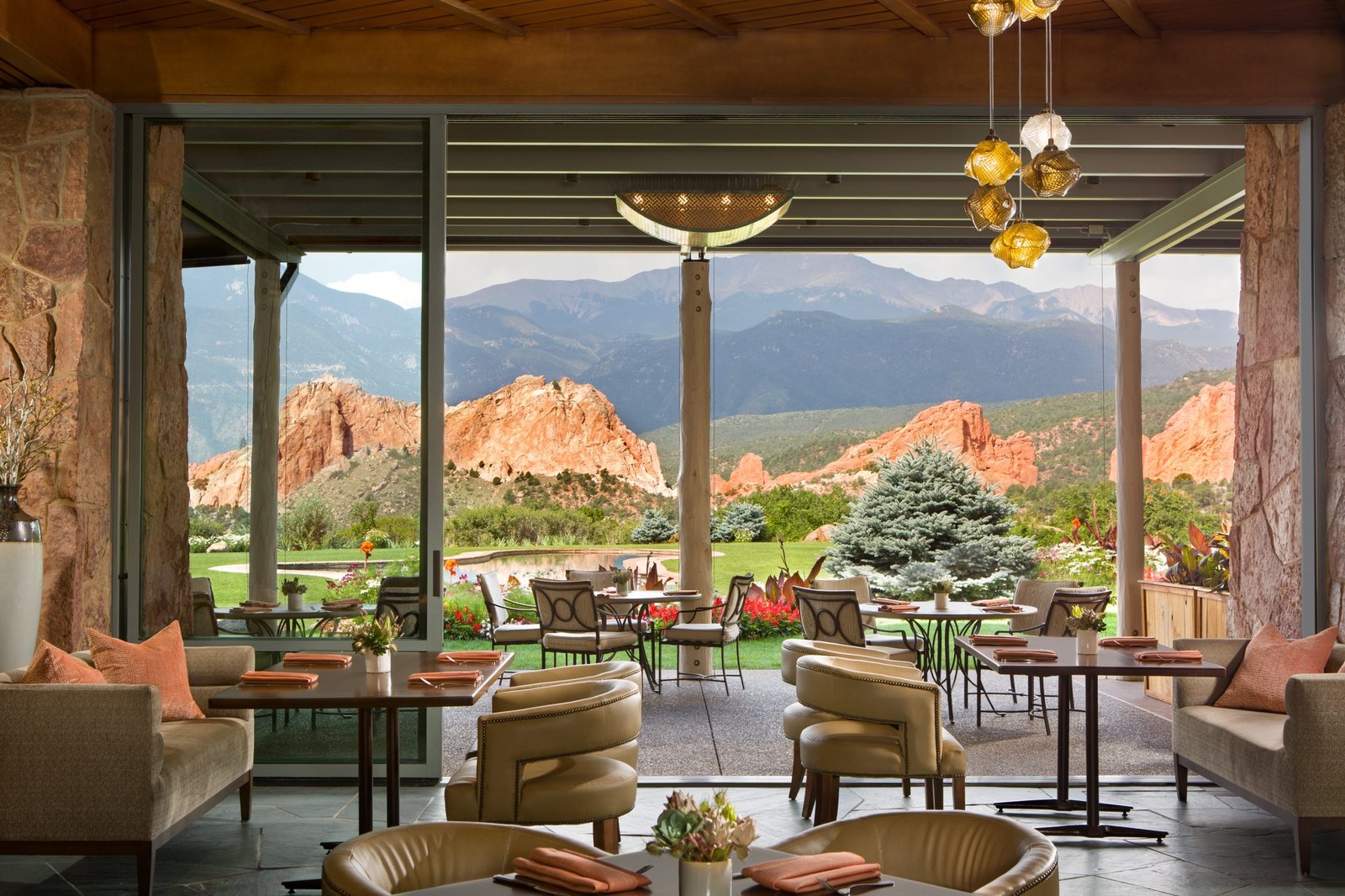 Garden of the Gods Resort, grand view restaurant