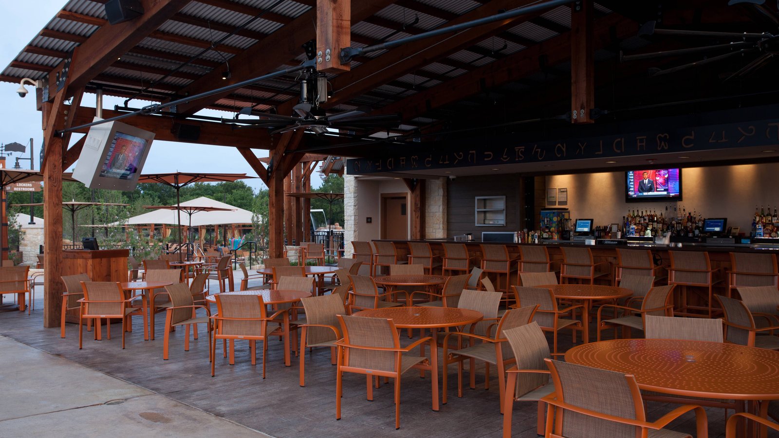 Gaylord Texan Resort & Convention Center, at the table