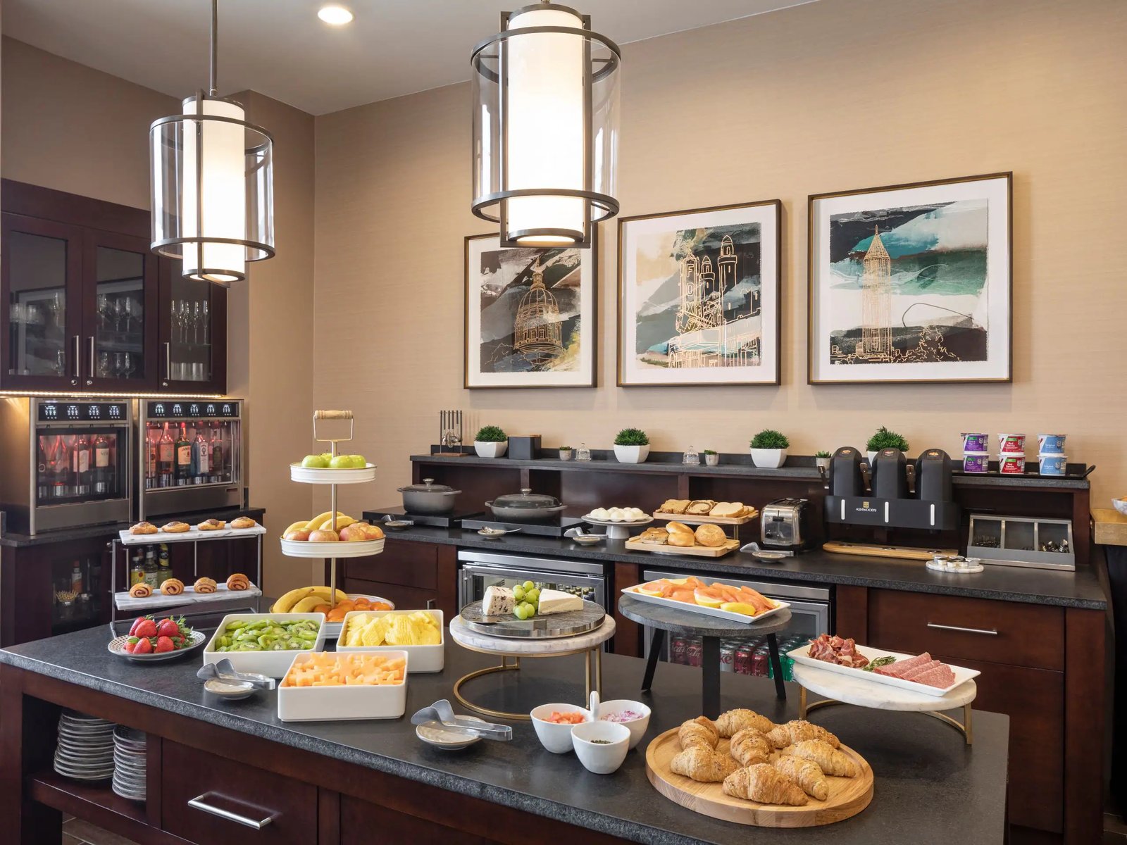 Grand Hyatt Atlanta in Buckhead, grand club lounge