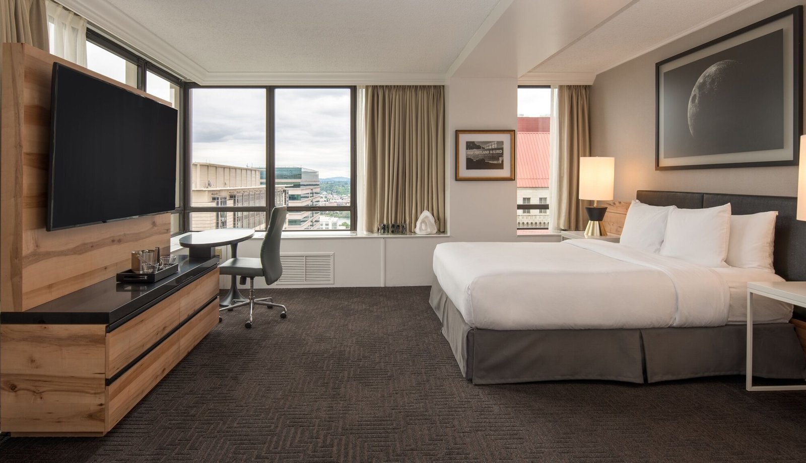 Hilton Portland Downtown, rooms