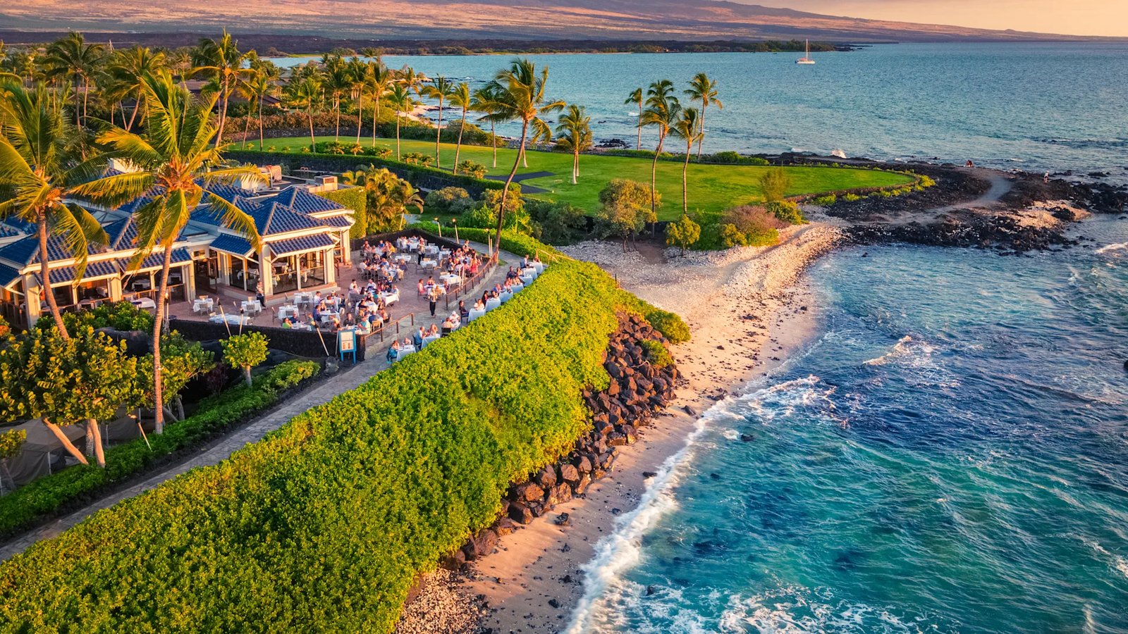 Hilton Waikoloa Village, at the table