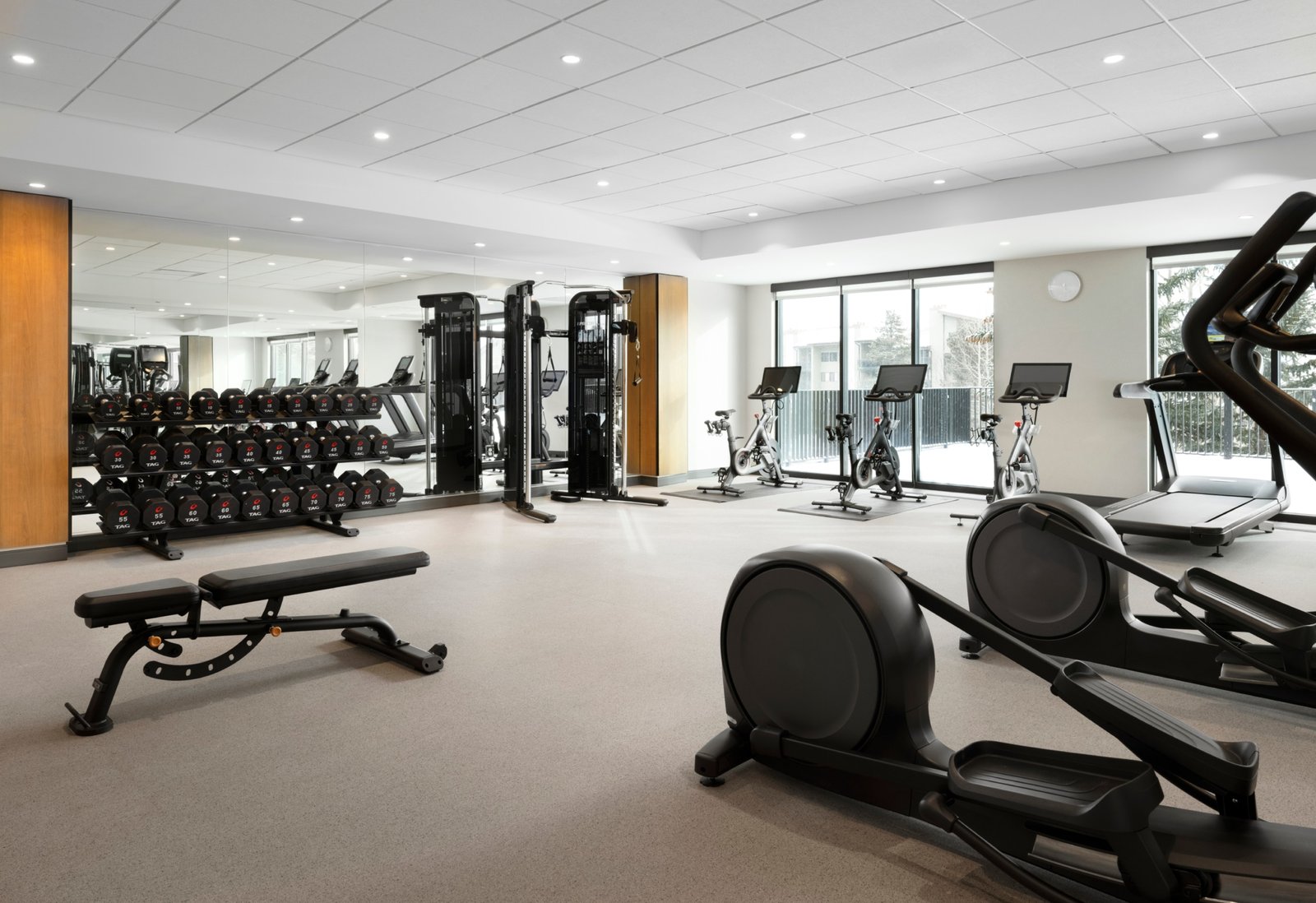 Hotel Alpenrock Breckenridge, Curio Collection by Hilton, the hot tubs and gym