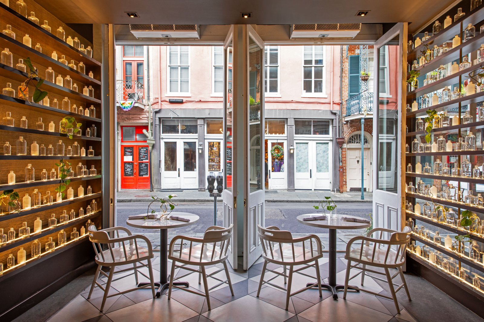 Hotel de la Poste – French Quarter, A Renaissance Hotel, 3rd block kitchen & bar