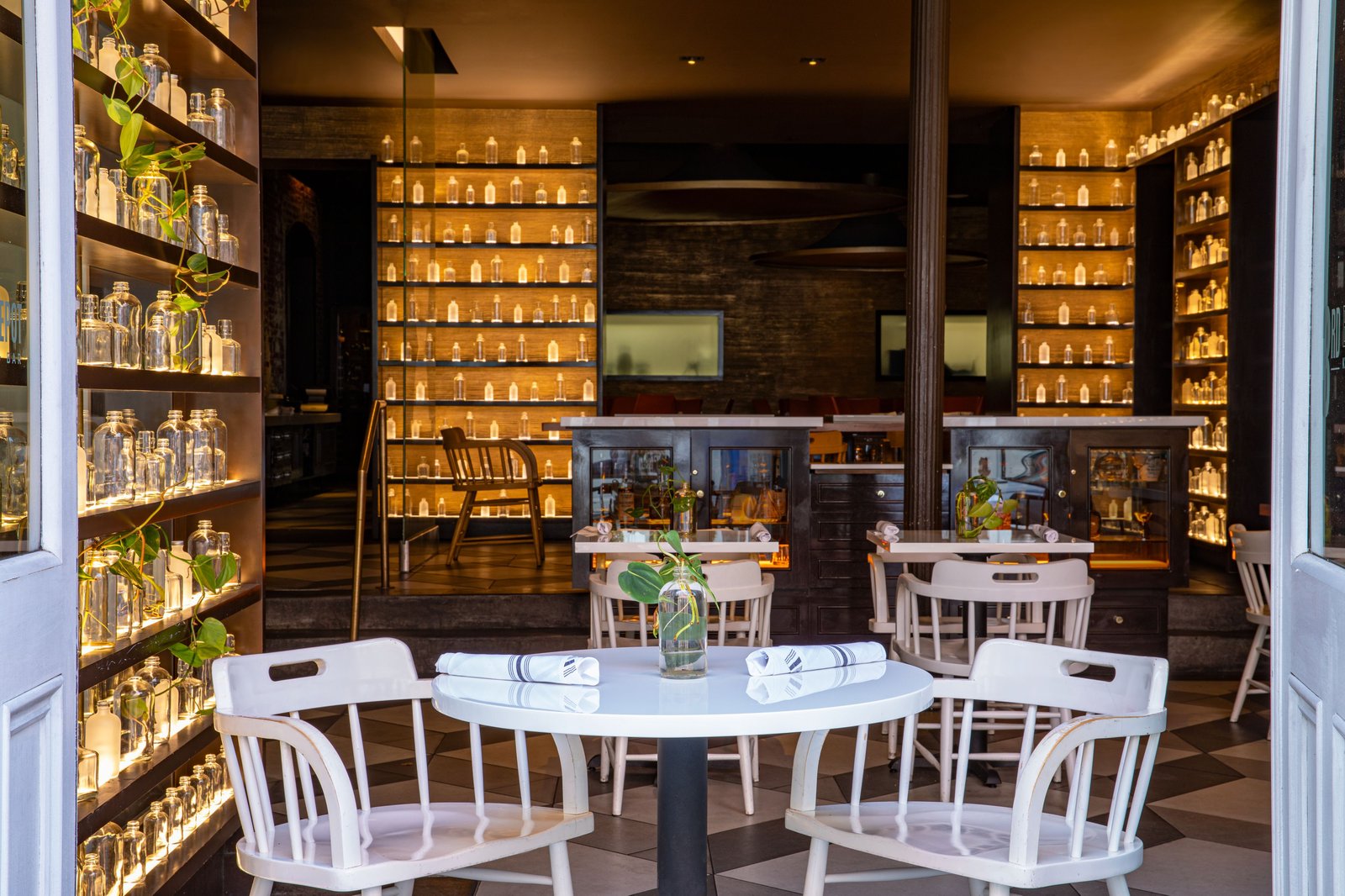 Hotel de la Poste – French Quarter, A Renaissance Hotel, 3rd block kitchen & bar