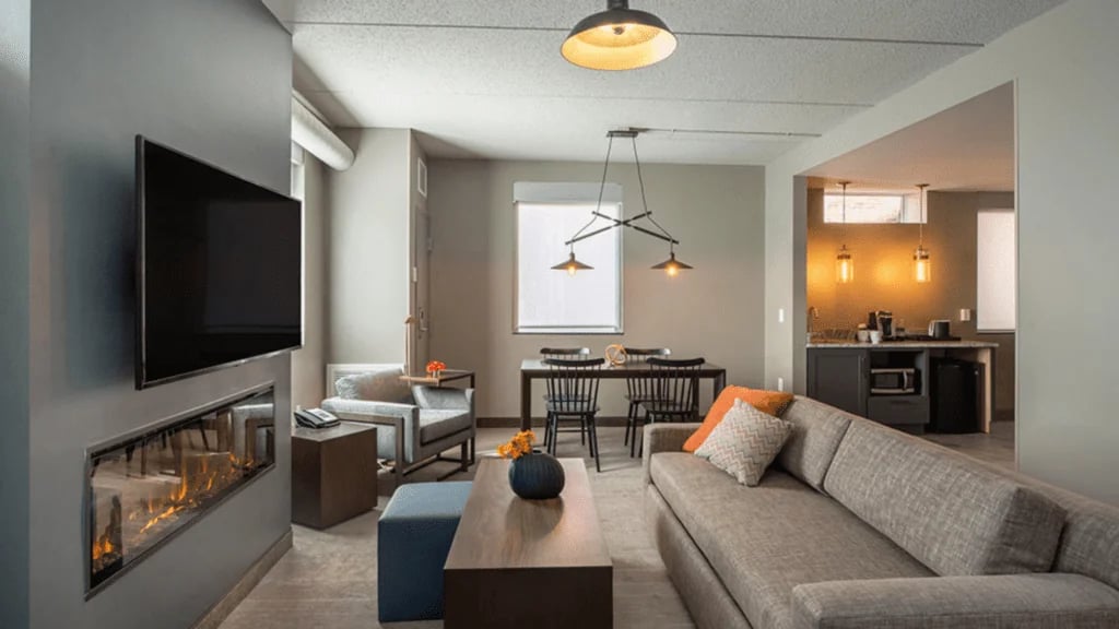 Hotel Saranac, Curio Collection by Hilton