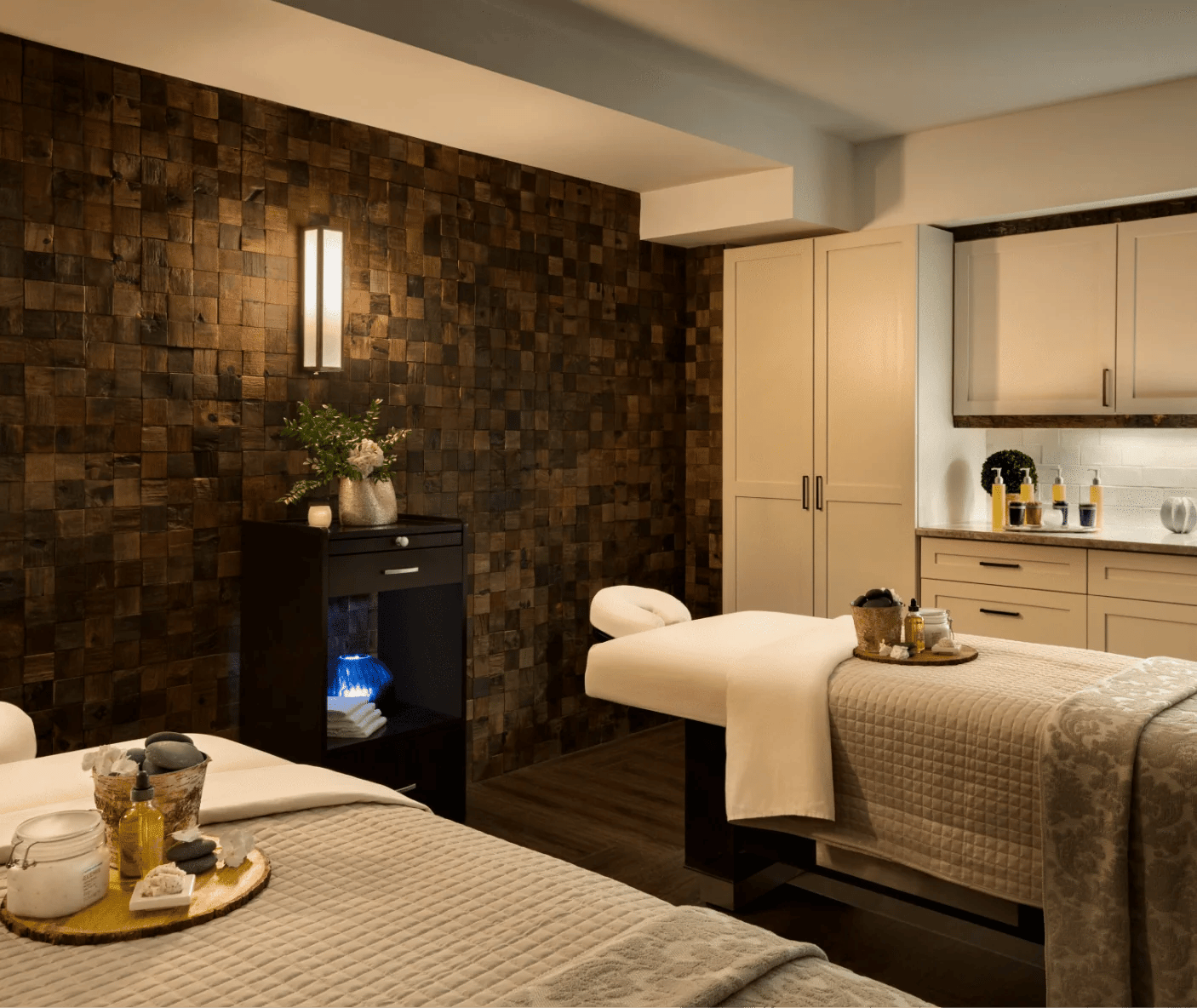 Hotel Saranac, Curio Collection by Hilton, the spa