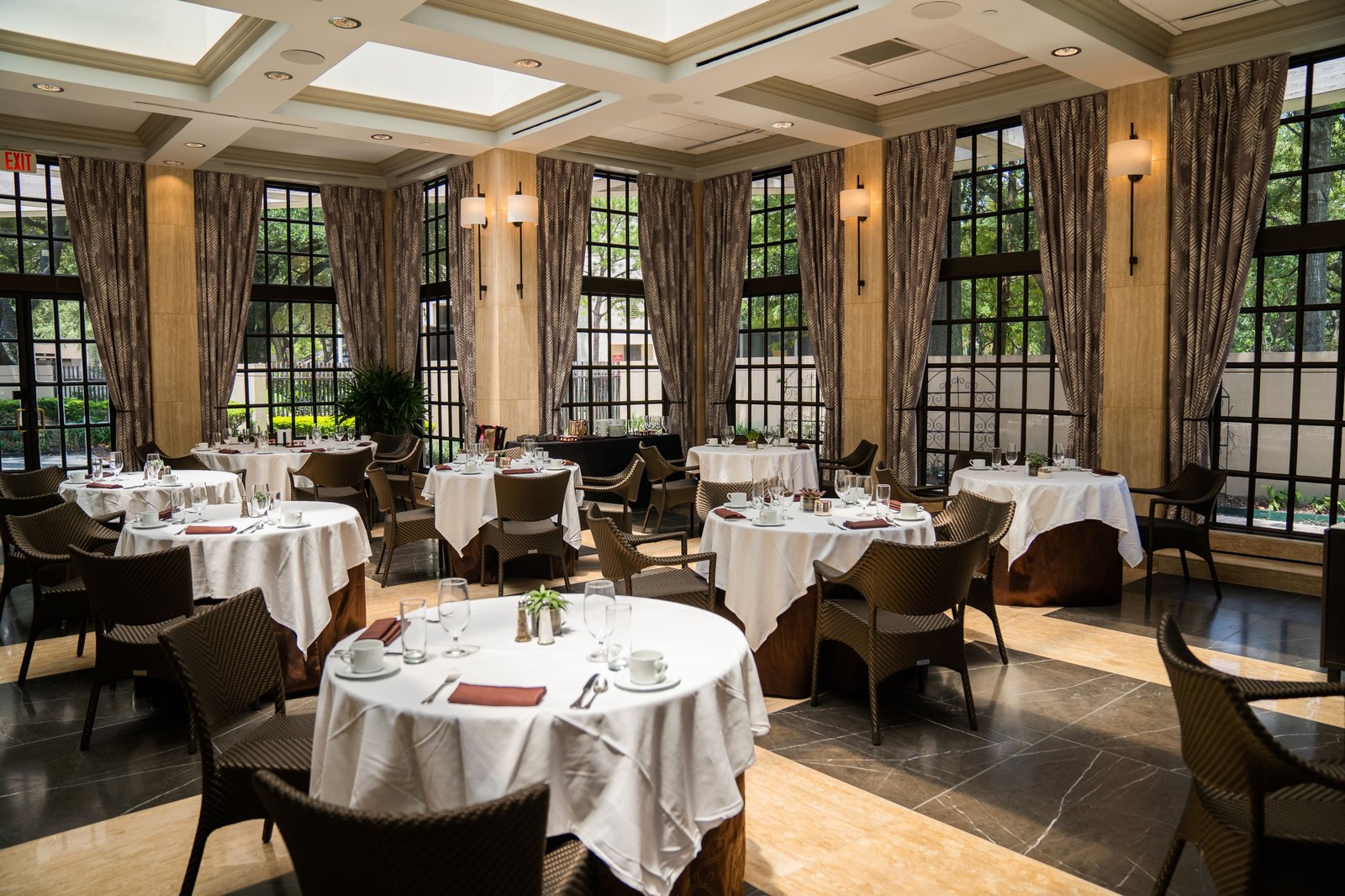 Houston Grand Hotel - River Oaks, the remington restaurant