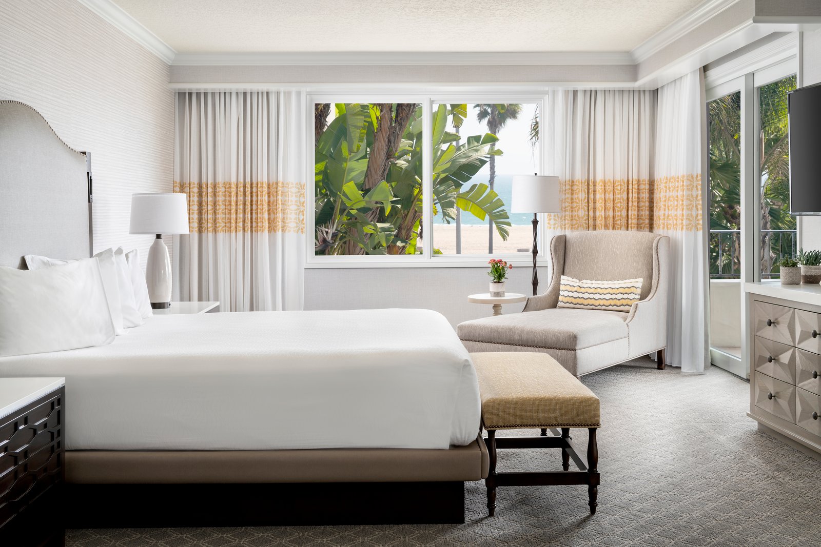 Hyatt Regency Huntington Beach Resort and Spa, rooms