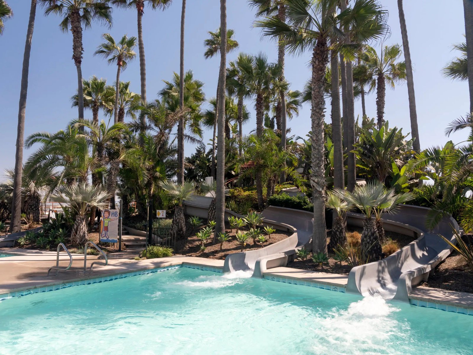 Hyatt Regency Huntington Beach Resort and Spa, the pool
