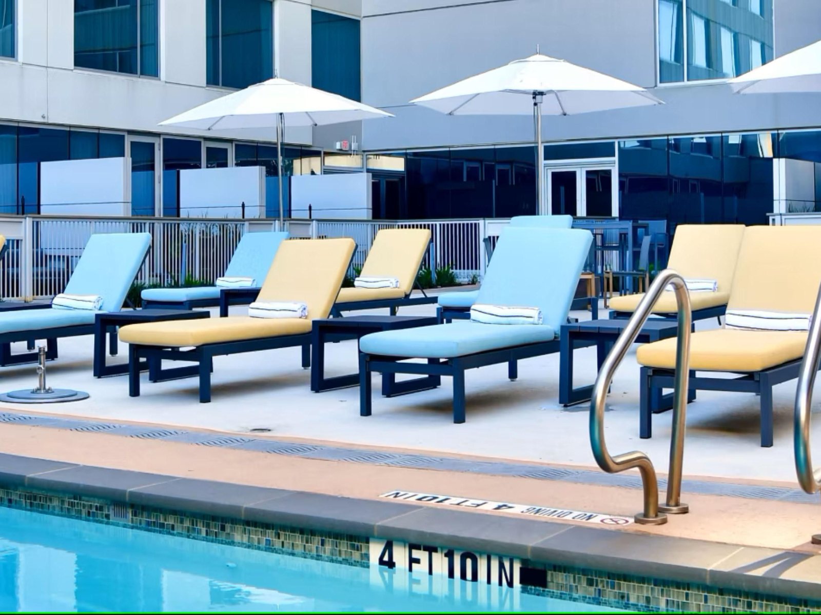 InterContinental Houston by IHG, the pool