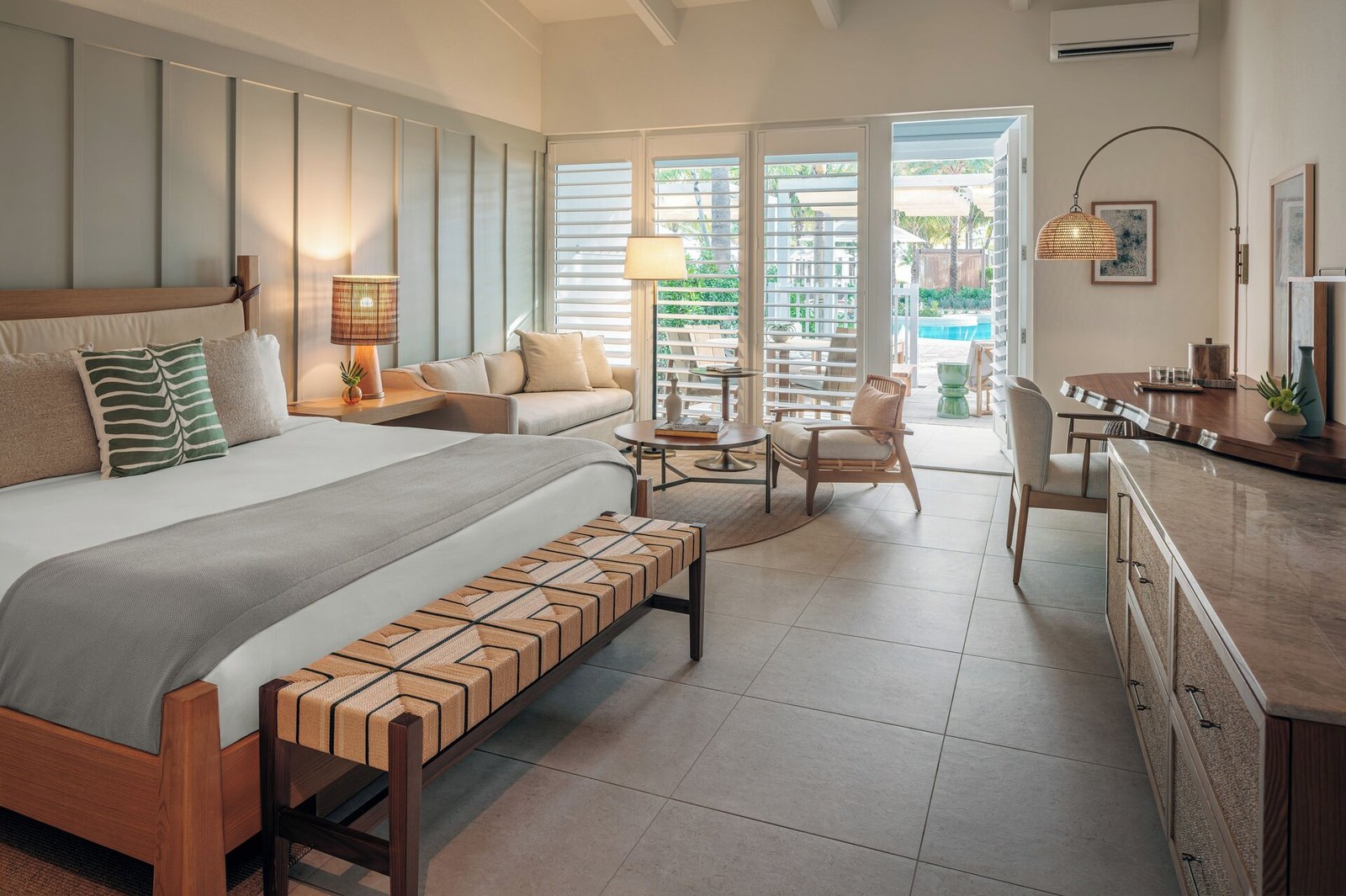 Islander Resort, rooms