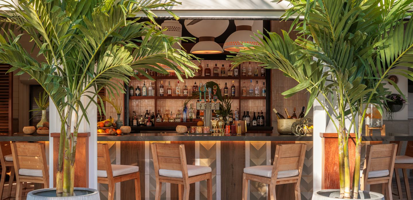 Islander Resort, at the table