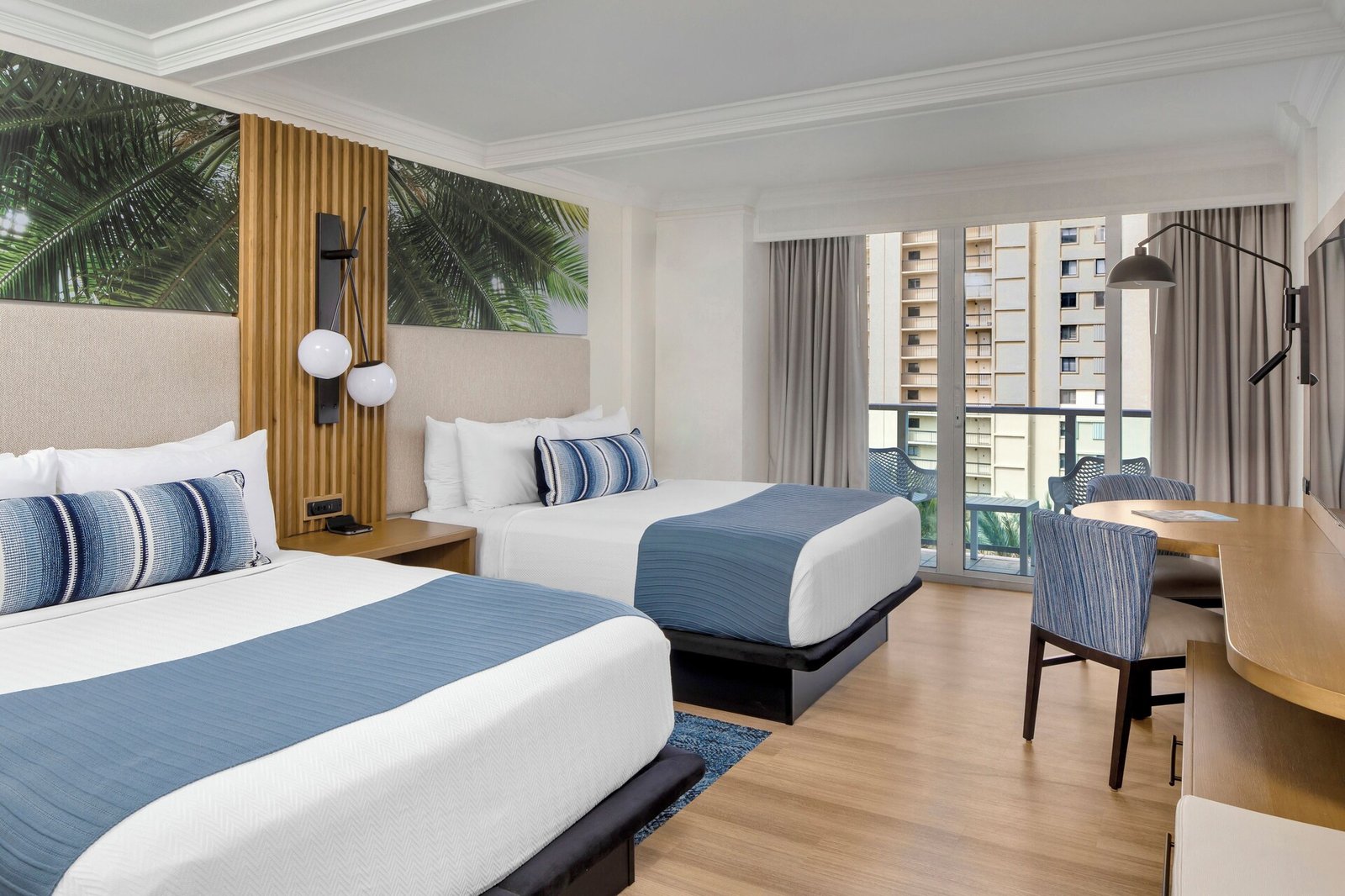 Jupiter Beach Resort & Spa, rooms