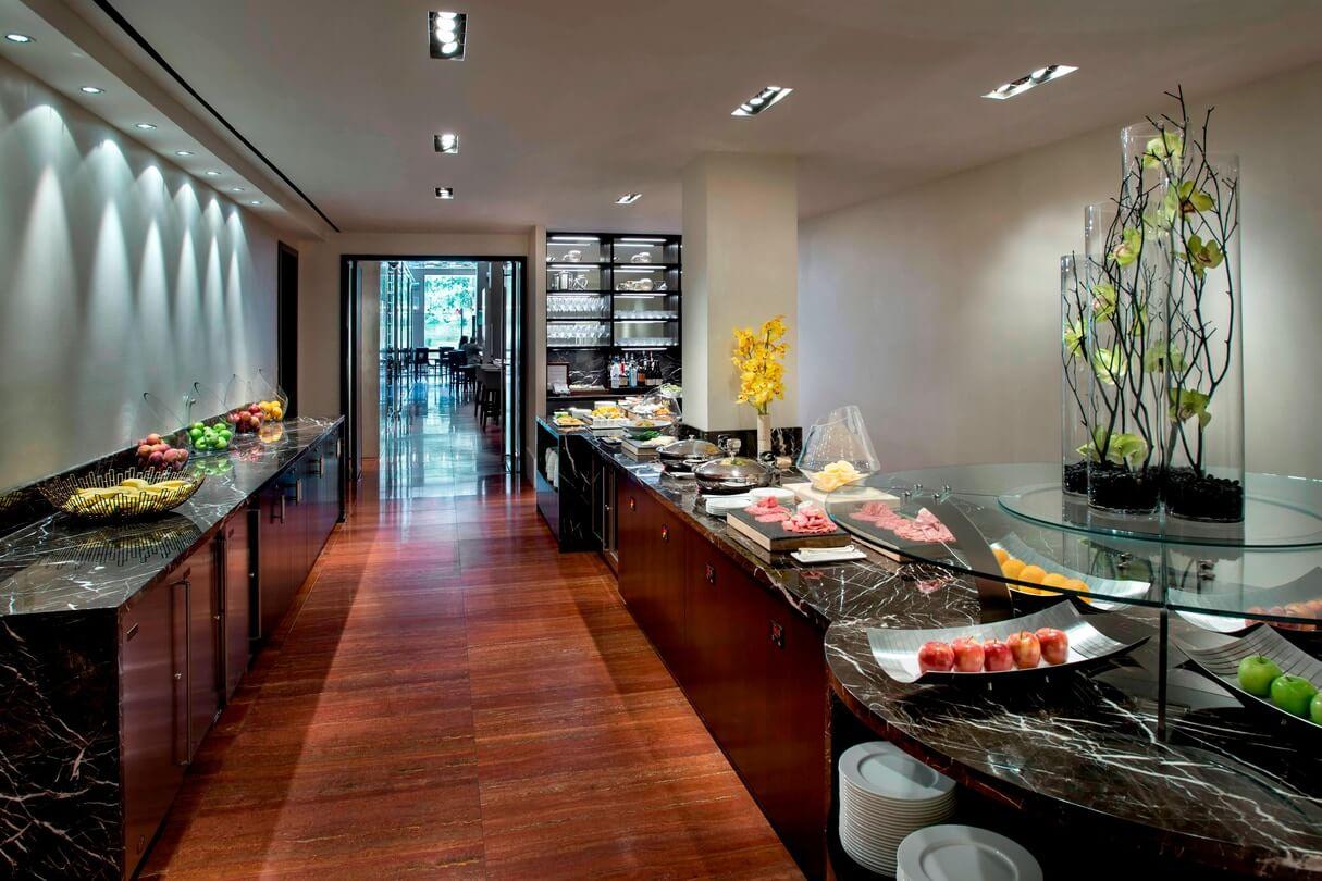 JW Marriott Essex House New York, at the table