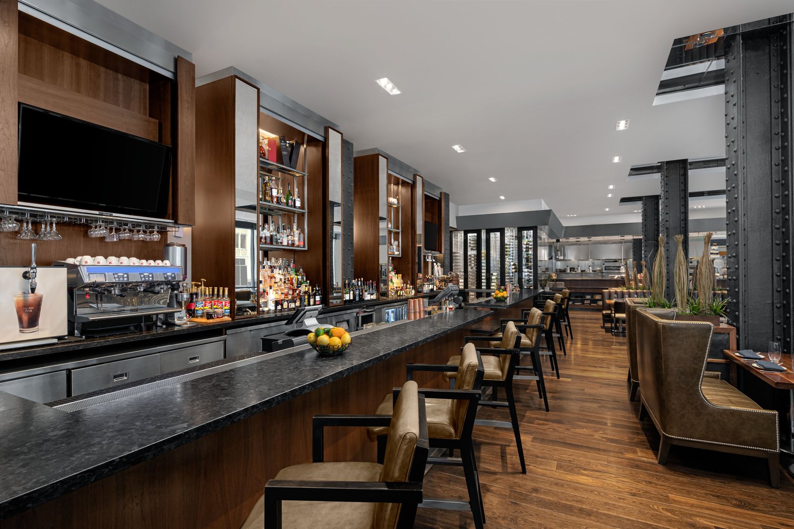 JW Marriott Houston Downtown, 806 lounge