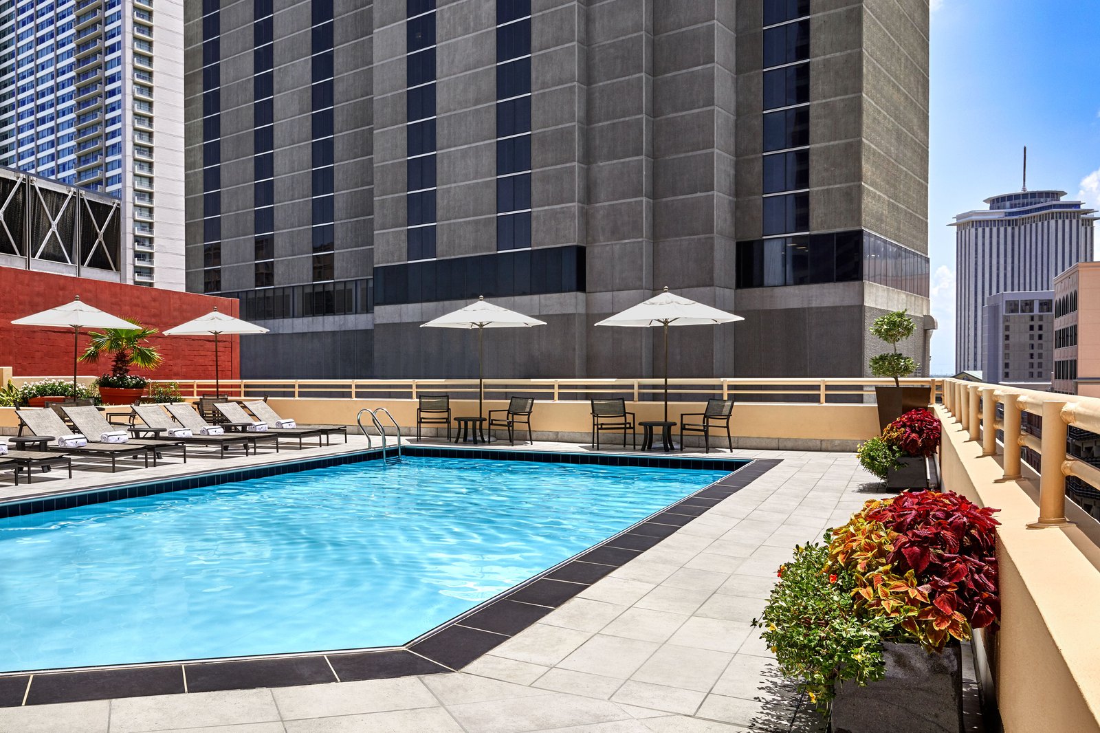 JW Marriott New Orleans, the pool