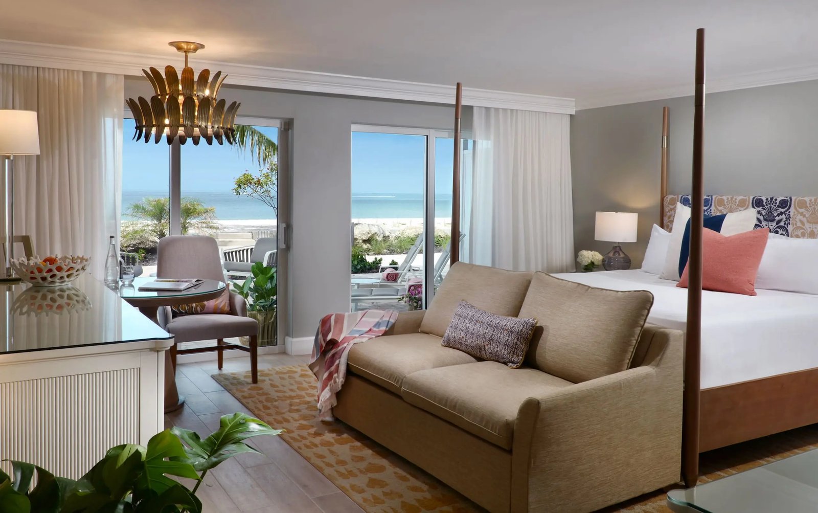 LaPlaya Beach & Golf Resort, rooms