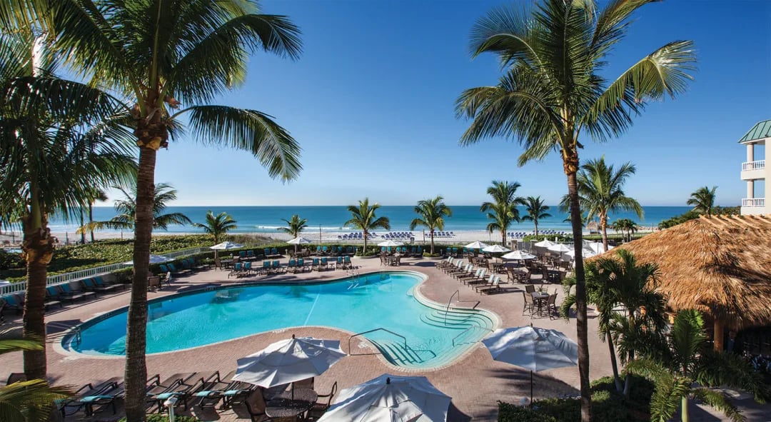 Lido Beach Resort, the pool
