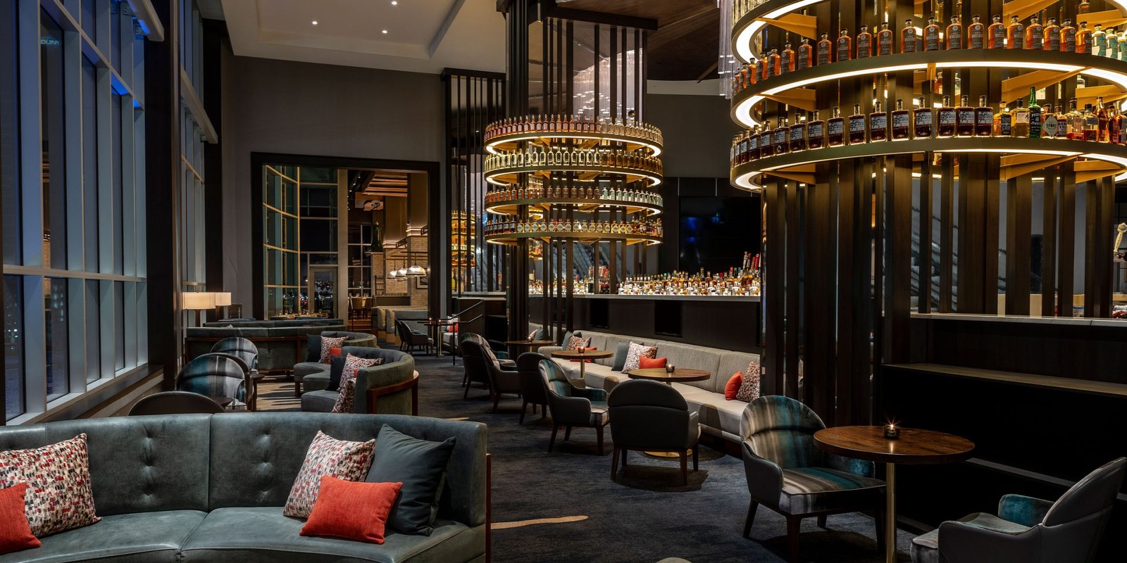Loews Kansas City Hotel, bar stilwell
