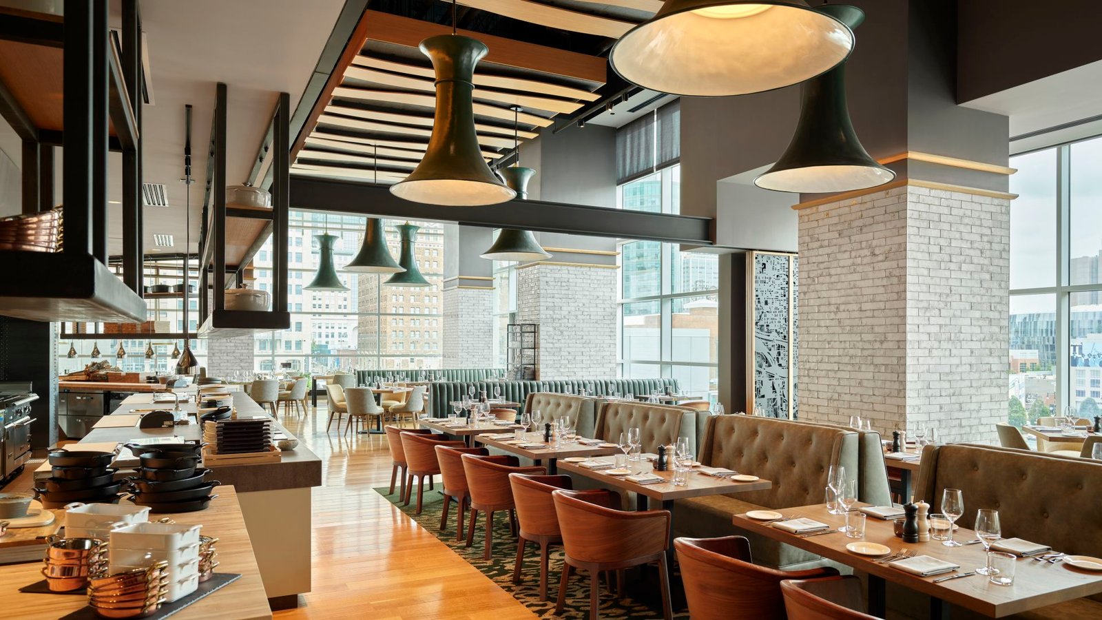 Loews Kansas City Hotel, the stilwell
