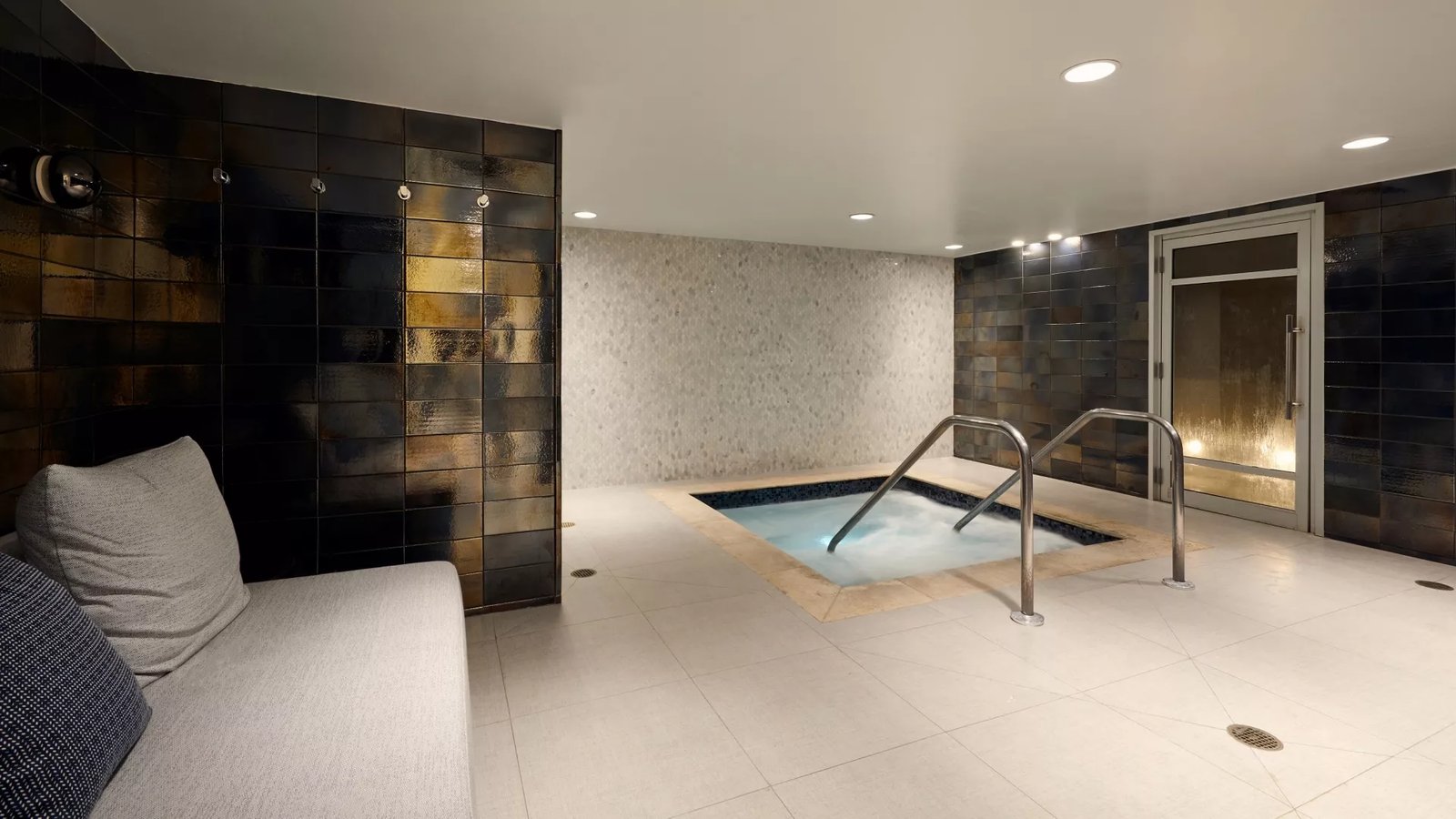 Loews Miami Beach Hotel, the gym and baths