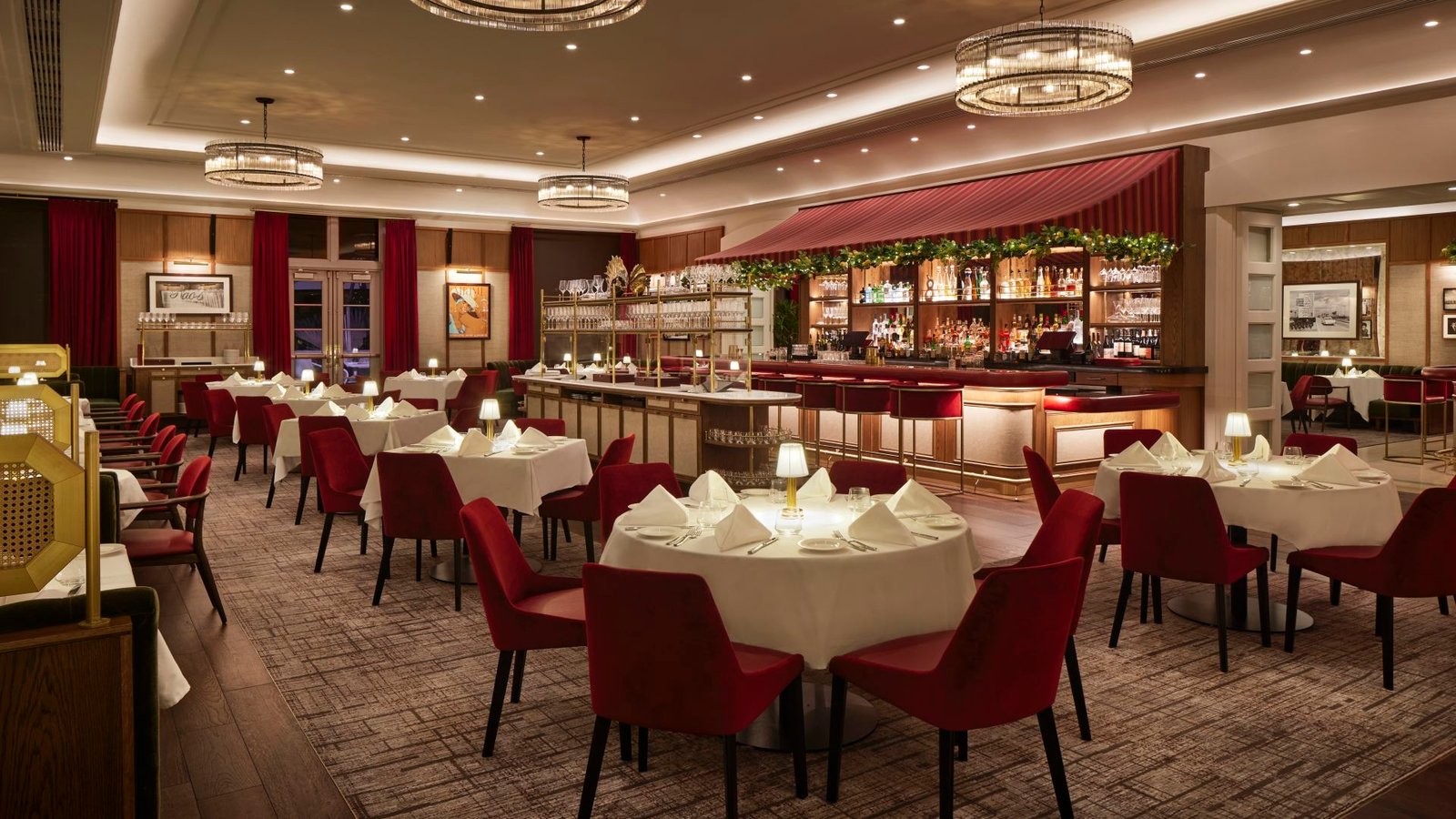 Loews Miami Beach Hotel, at the table