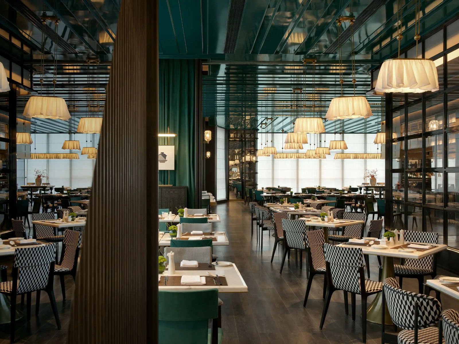 The Langbo Chengdu, the dining room