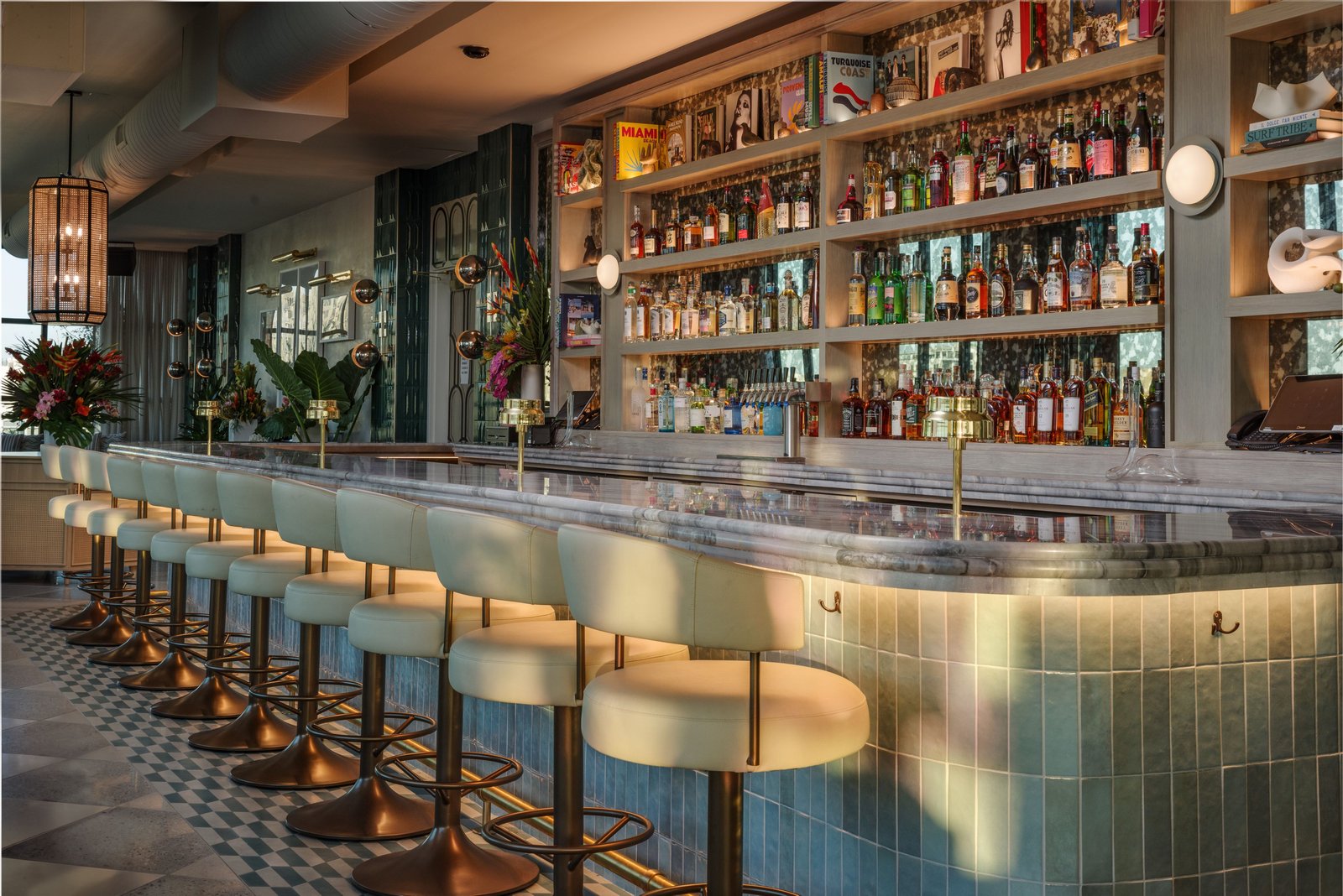 Moxy St. Petersburg Downtown, sparrow rooftop st. pete