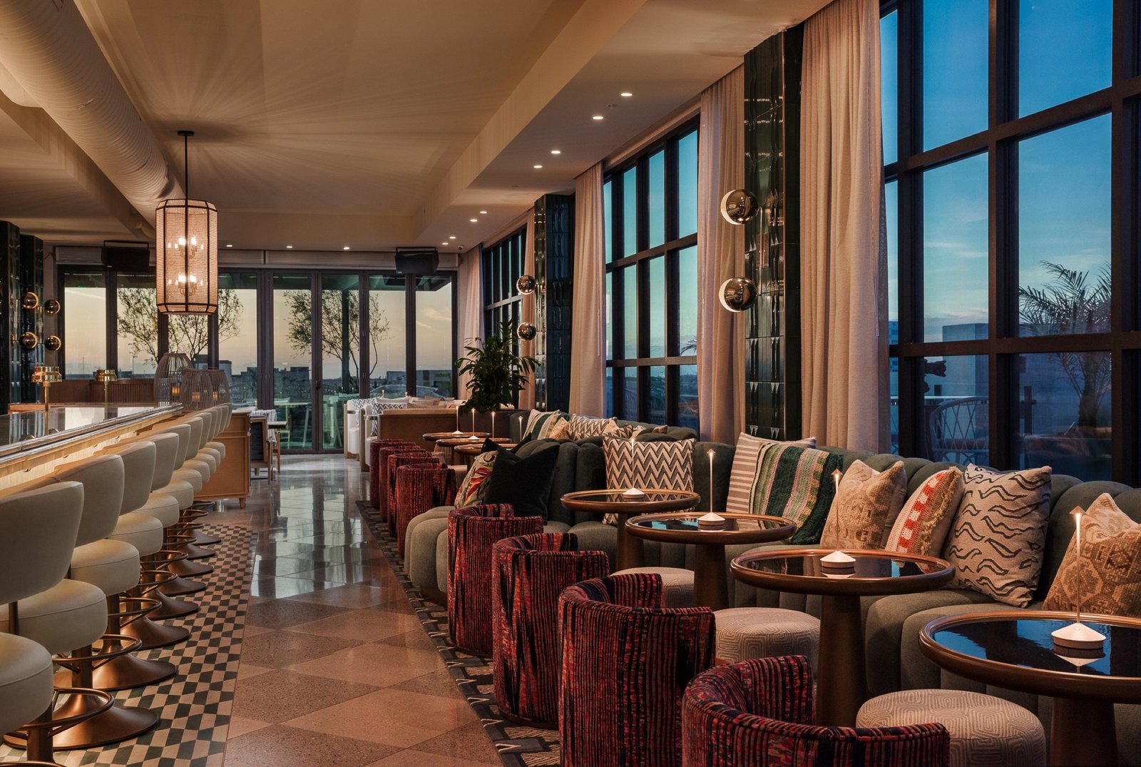 Moxy St. Petersburg Downtown, sparrow rooftop st. pete