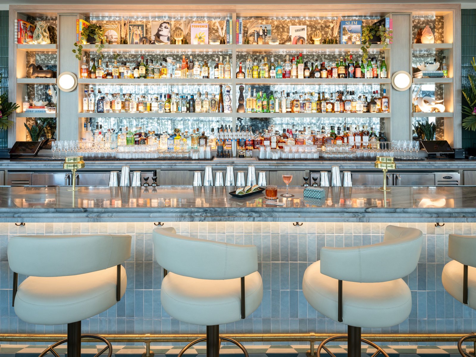 Moxy St. Petersburg Downtown