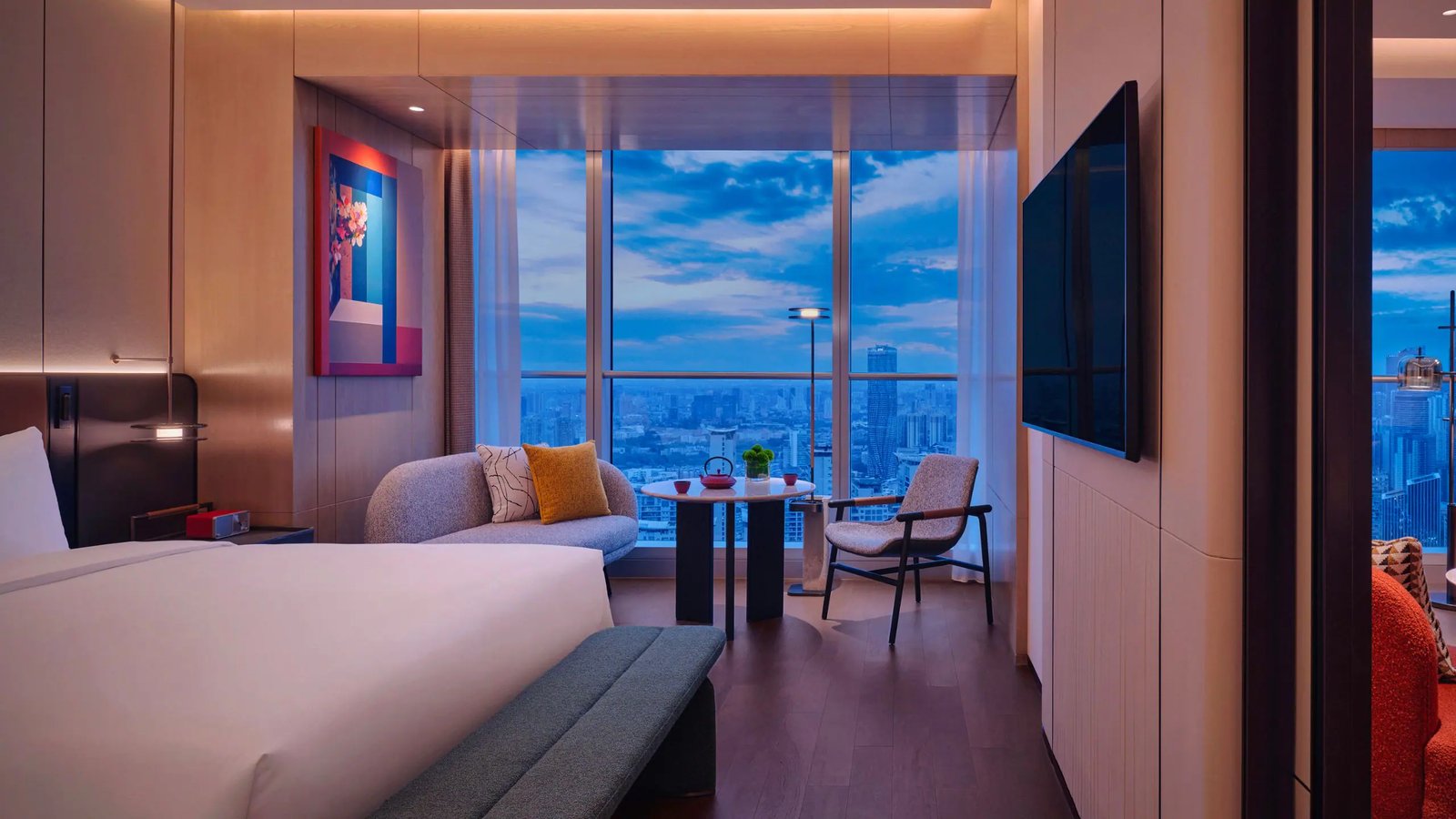 Hyatt Centric The Ring Chengdu — vibe