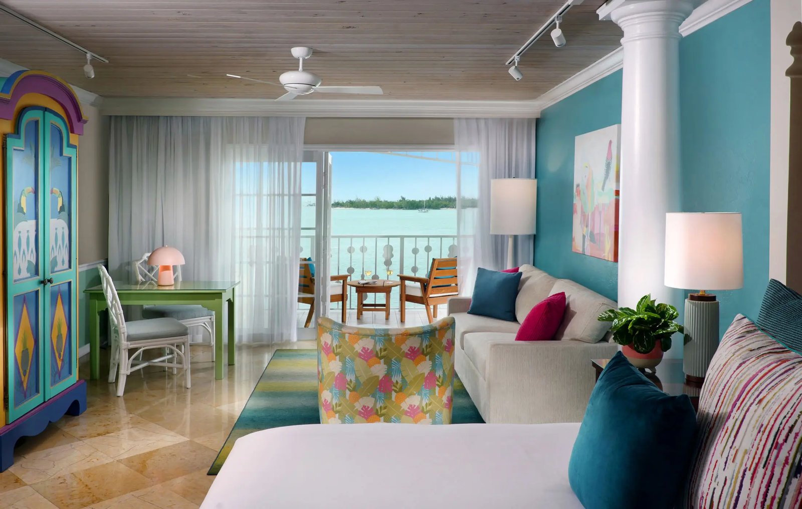 Ocean Key Resort & Spa, rooms