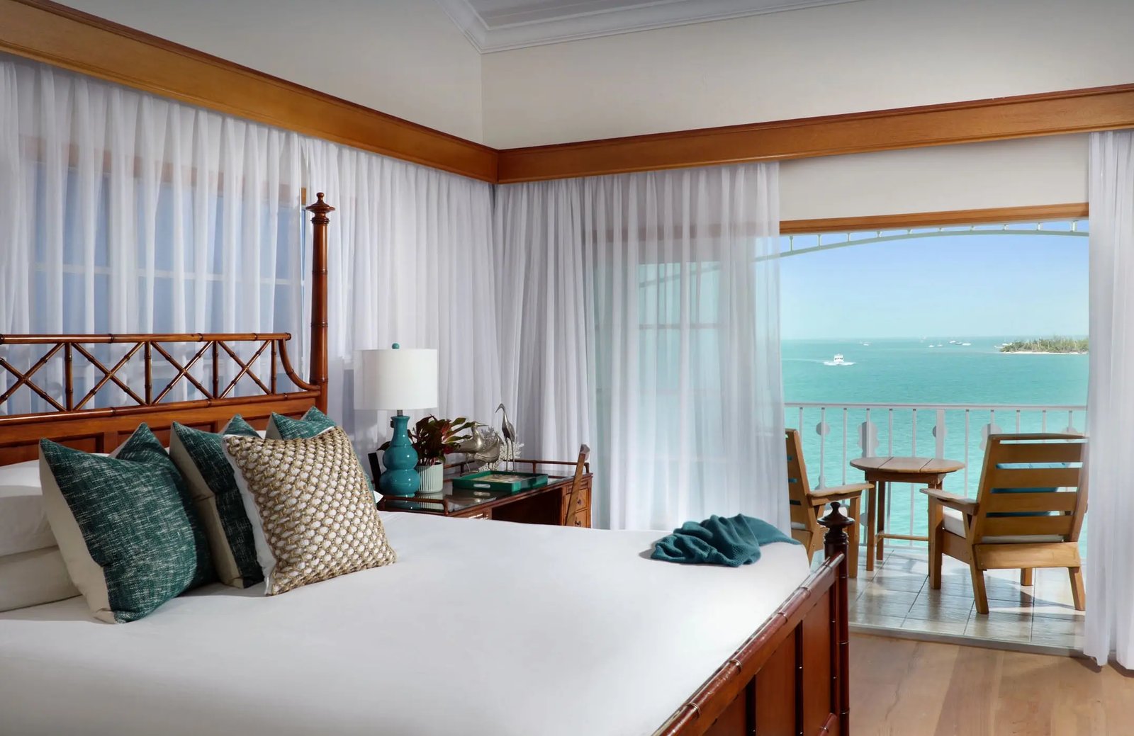 Ocean Key Resort & Spa, rooms