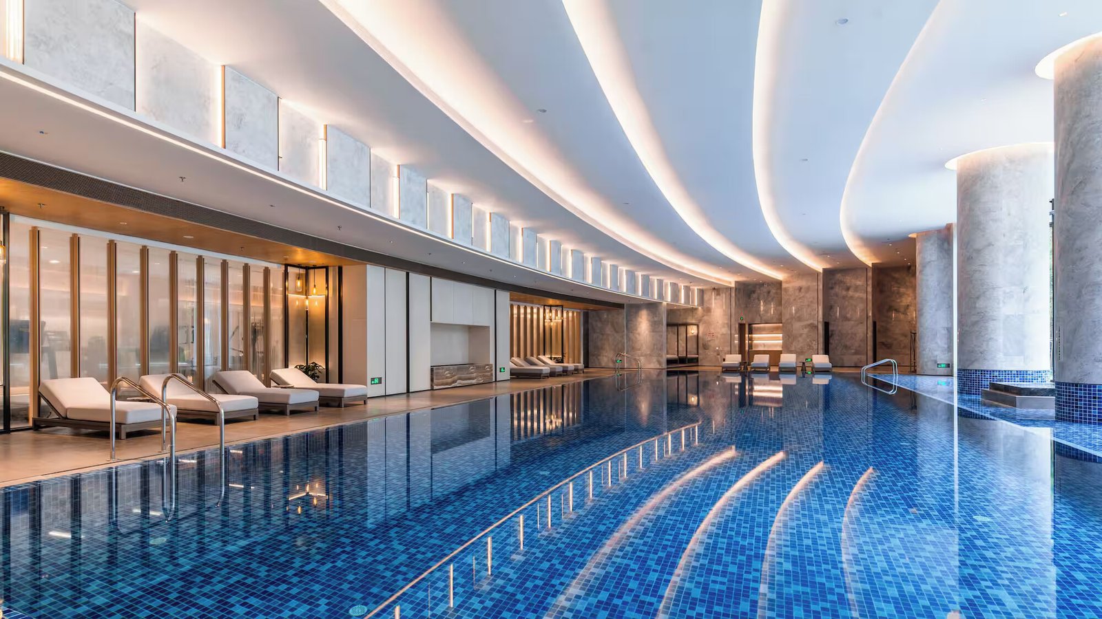 Sofitel Taihe International Hotel — vibe