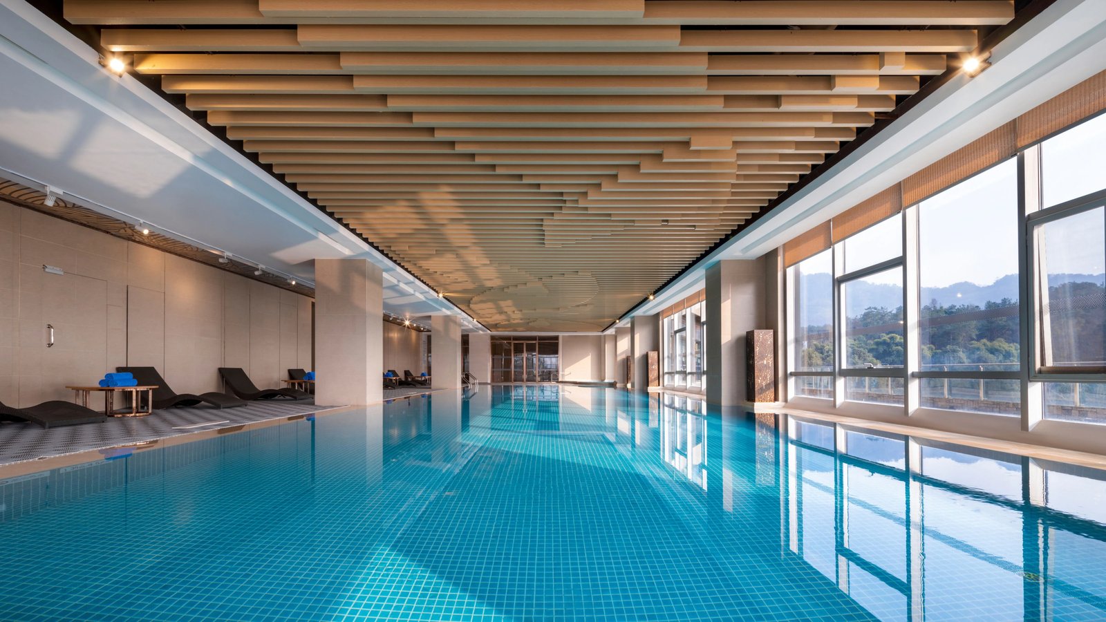 Four Points by Sheraton Chengdu Pujiang Resort, the pool