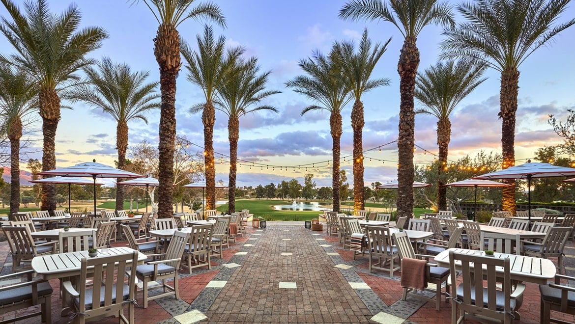 Omni Tucson National Resort & Spa, legends bar & grill