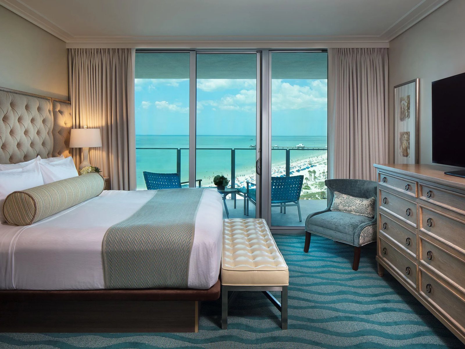 Opal Sands Resort, rooms