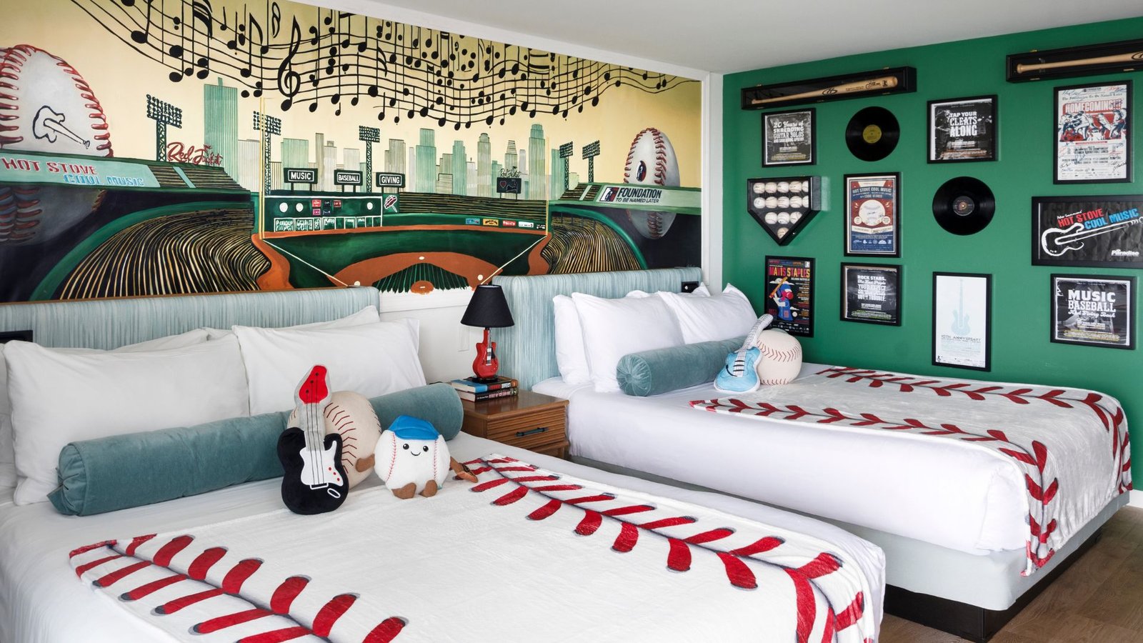 Red Jacket Beach Resort & Spa