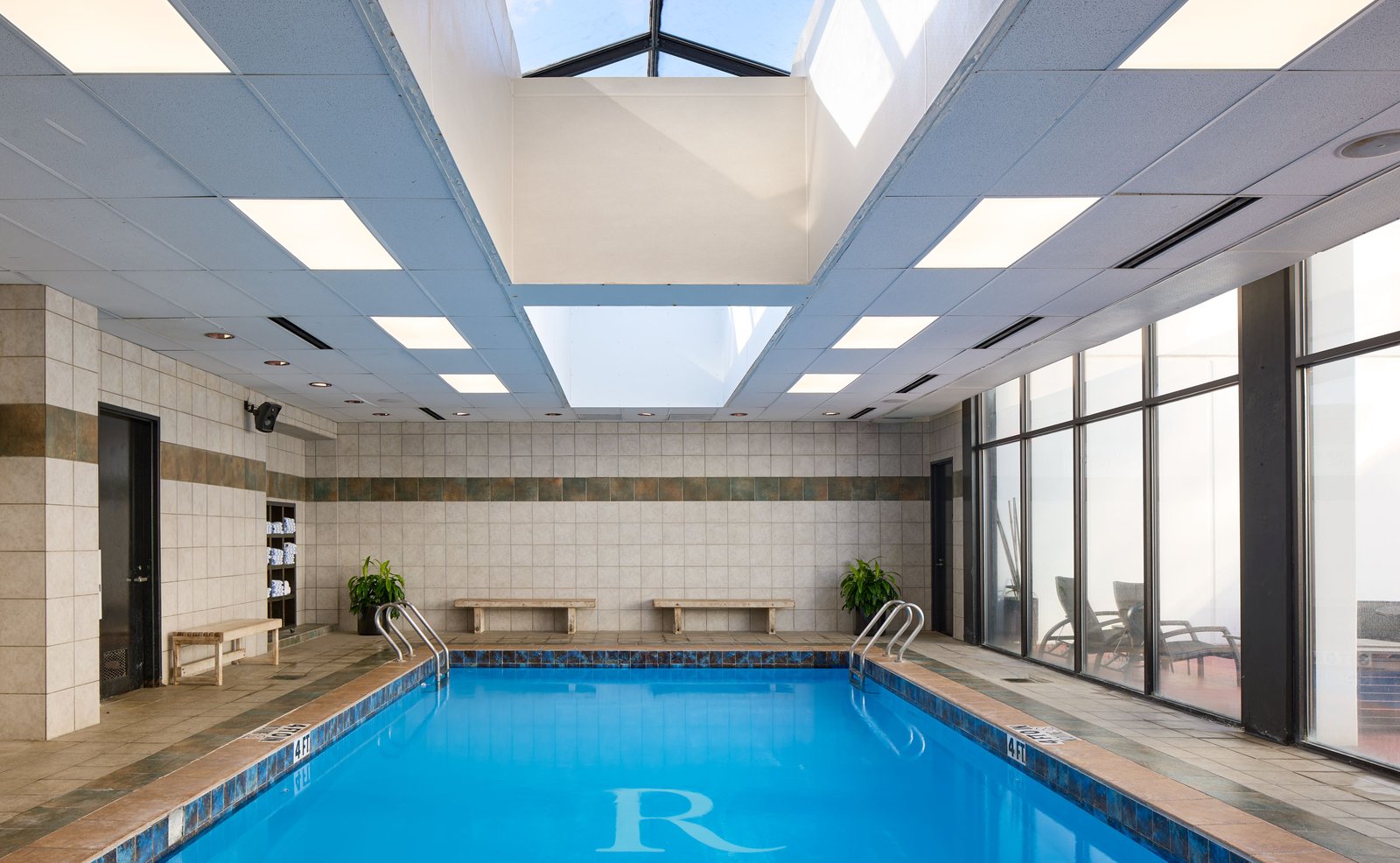 The Worthington Renaissance Fort Worth Hotel, the pool