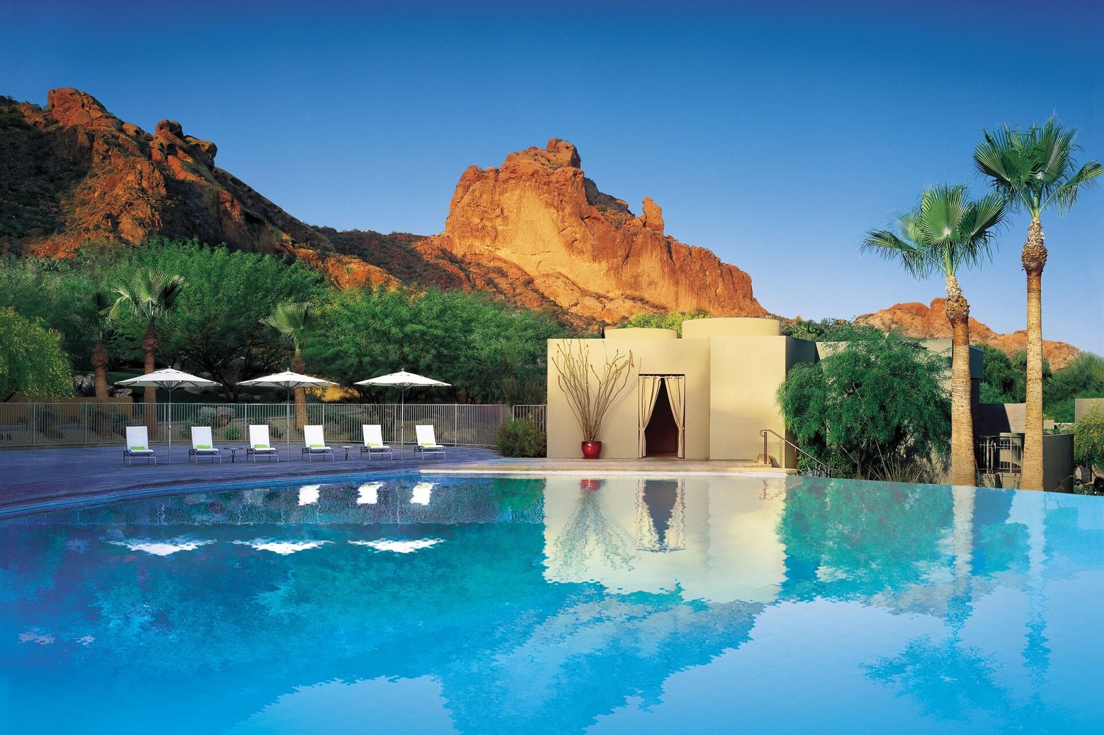 Sanctuary Camelback Mountain Resort & Spa, the pool