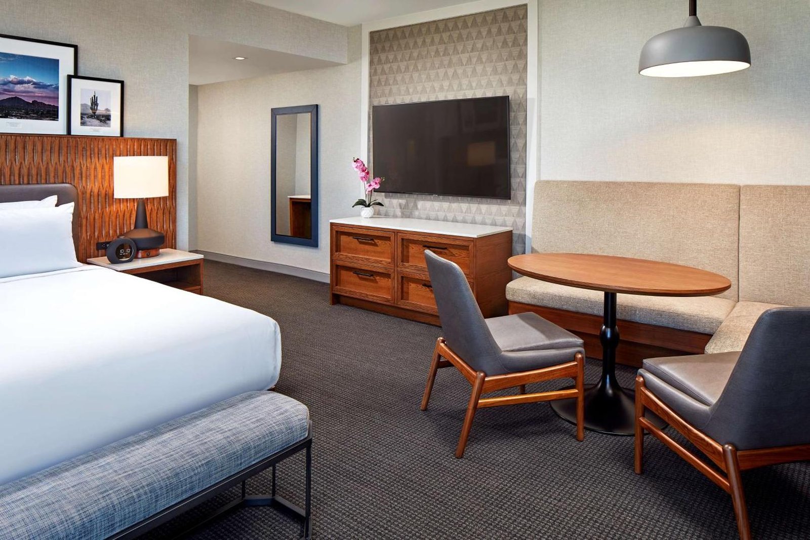 Senna House Hotel Scottsdale, Curio Collection by Hilton